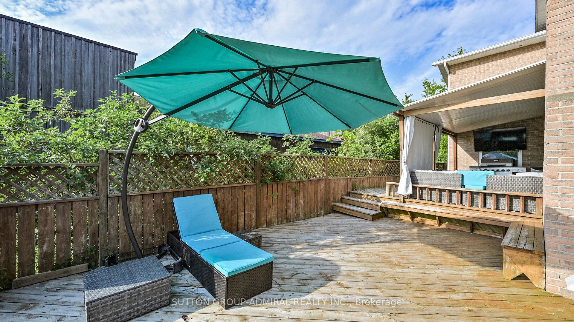 52 Riverside Drive Property Photo 25