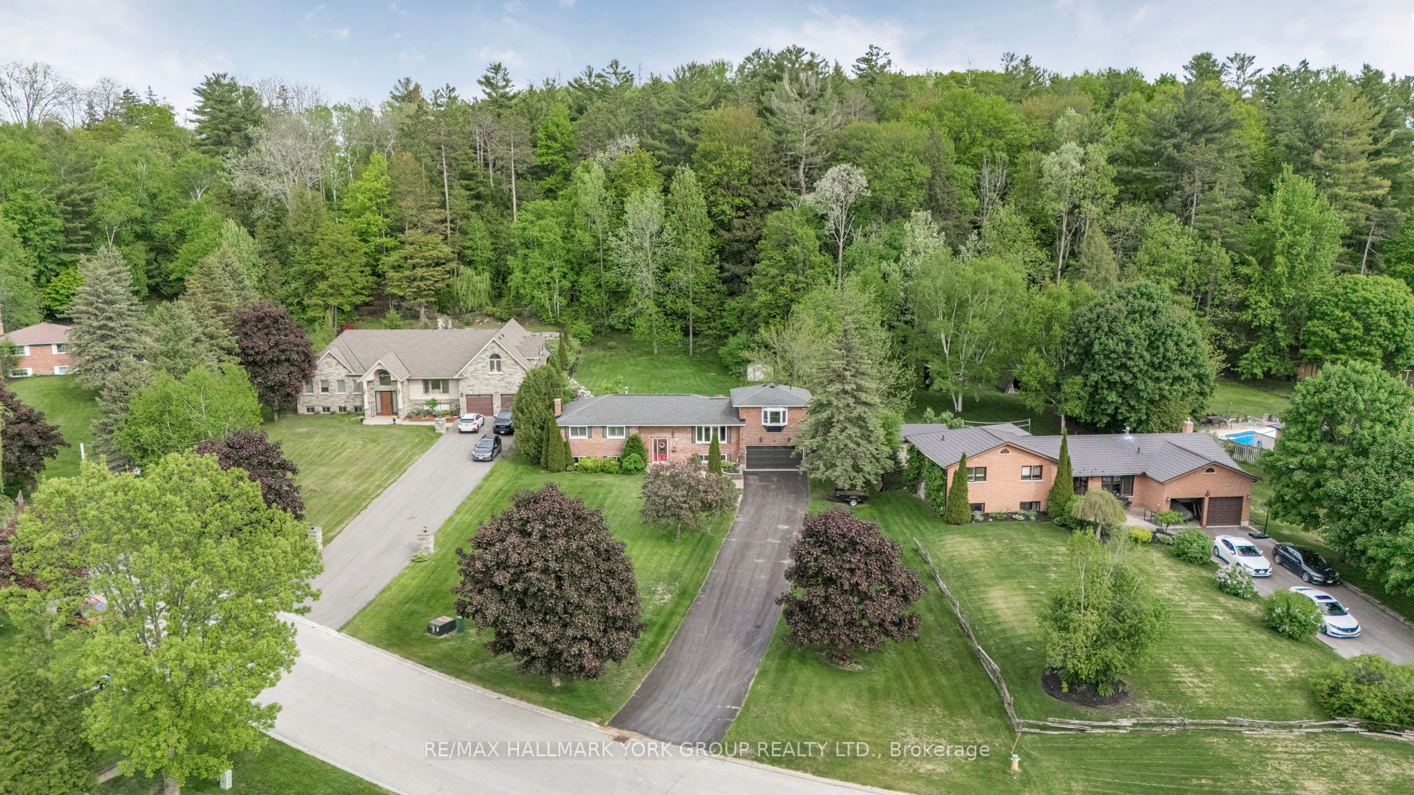 14 Anchor Court Property Photo 1