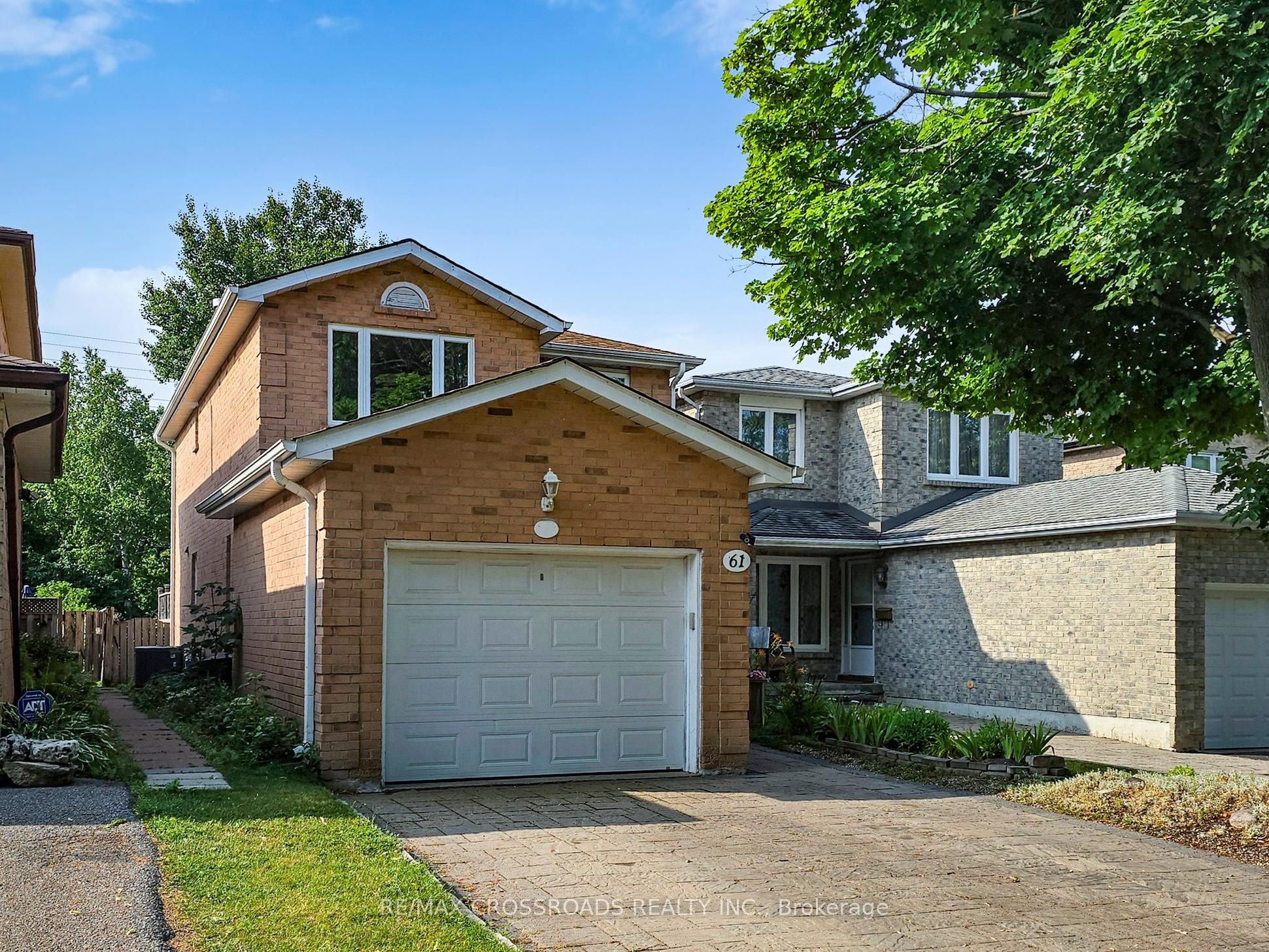 61 Hamilton Hall Drive Property Photo 1