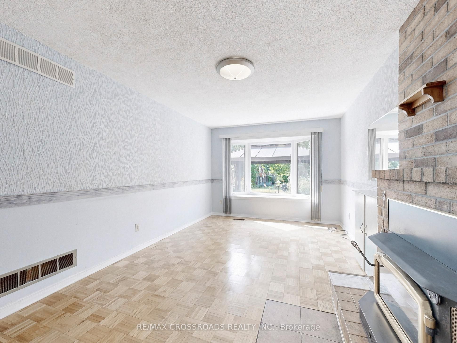 61 Hamilton Hall Drive Property Photo 11
