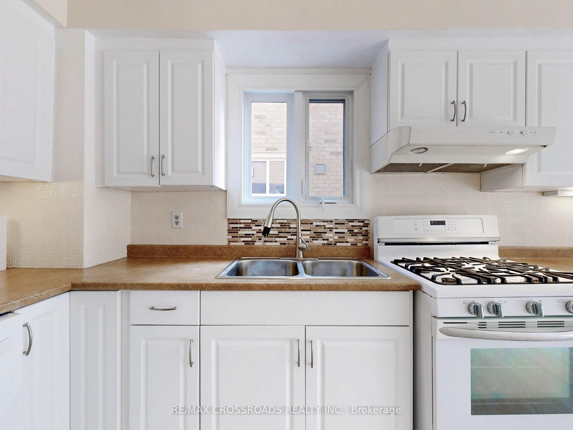 61 Hamilton Hall Drive Property Photo 13