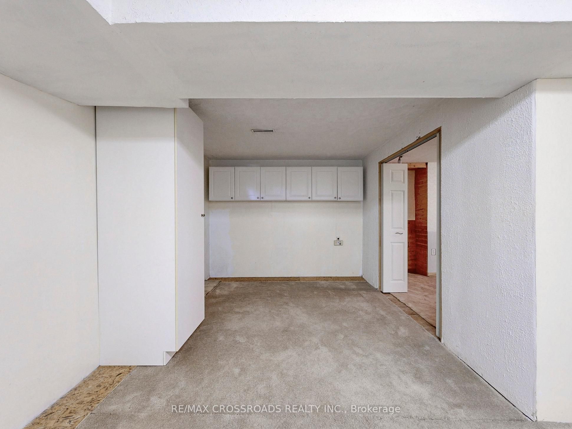 61 Hamilton Hall Drive Property Photo 43