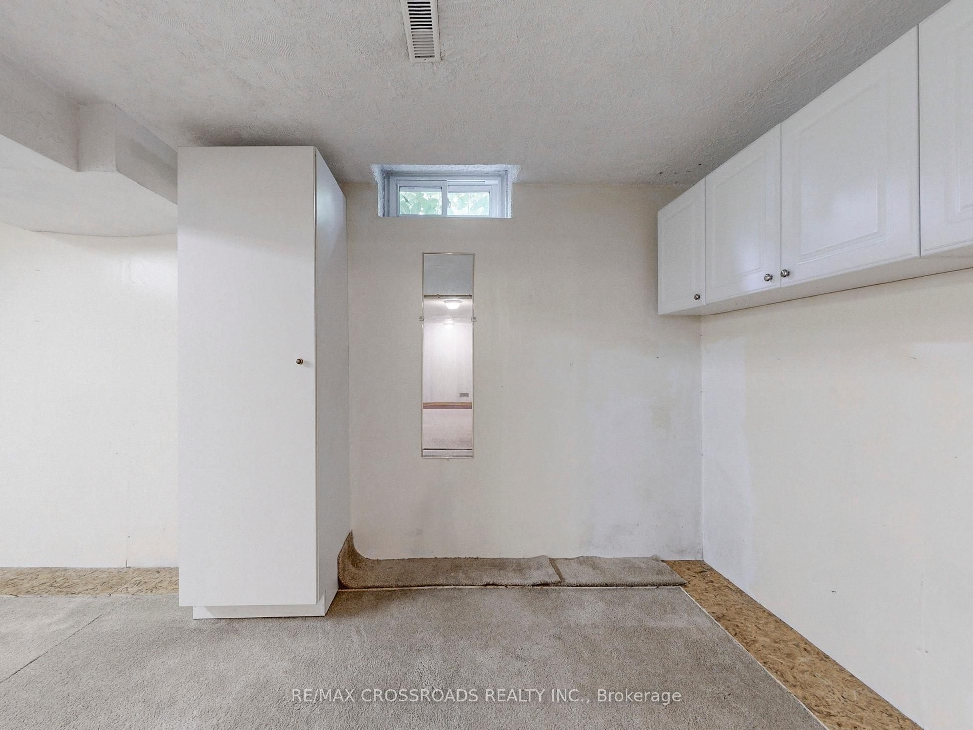 61 Hamilton Hall Drive Property Photo 44