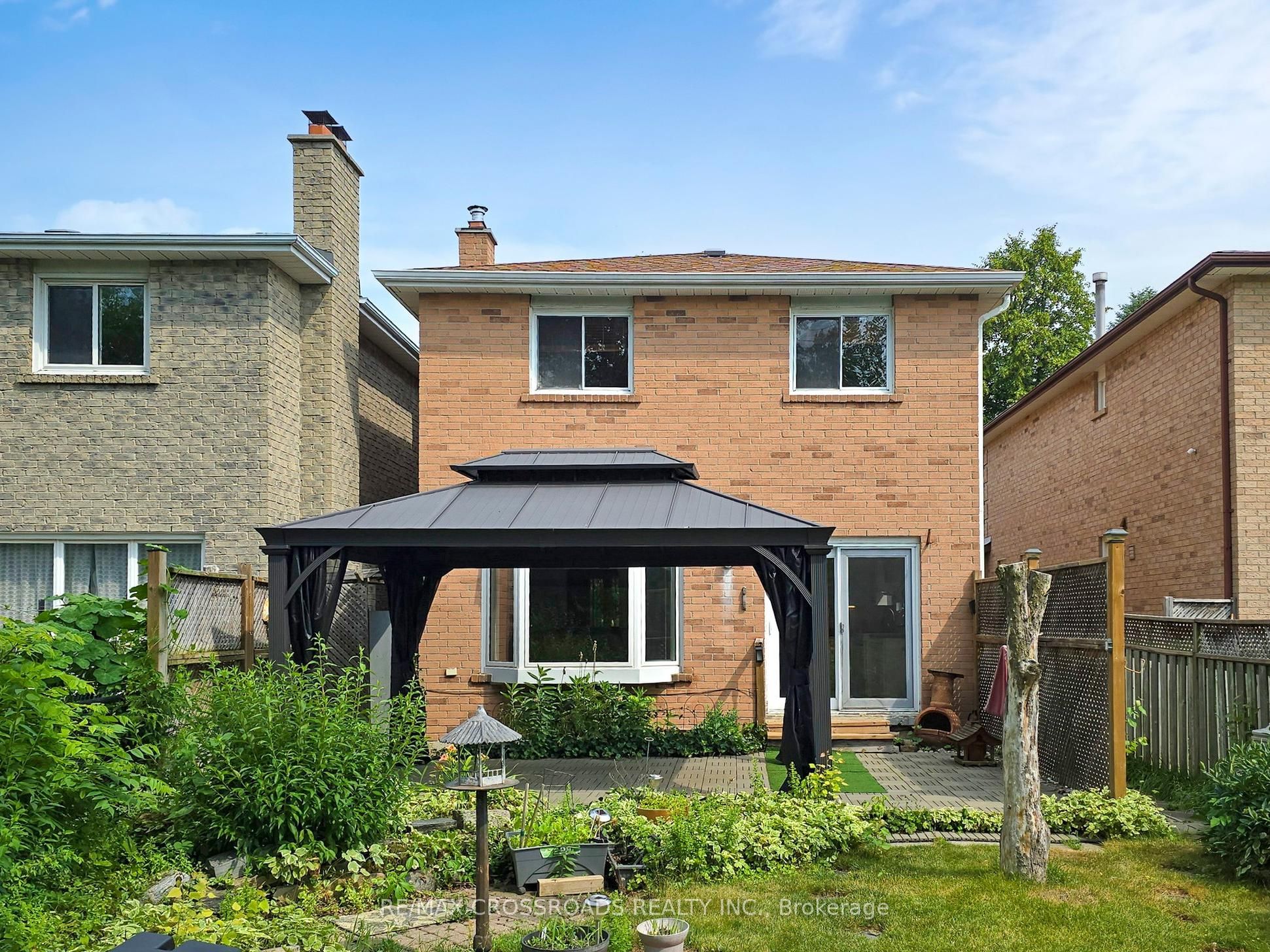 61 Hamilton Hall Drive Property Photo 49