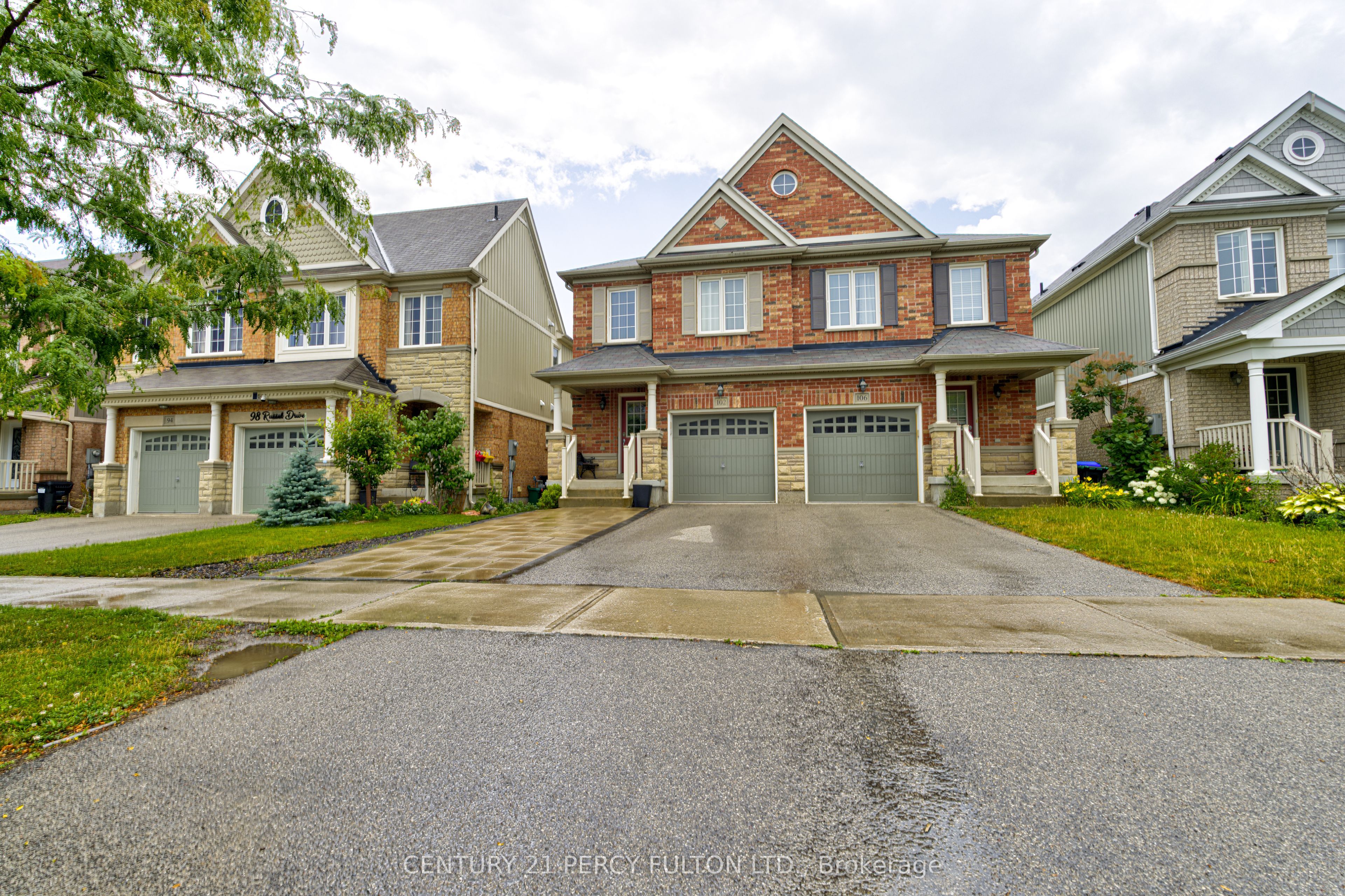 102 Russel Dr Property Photo 1