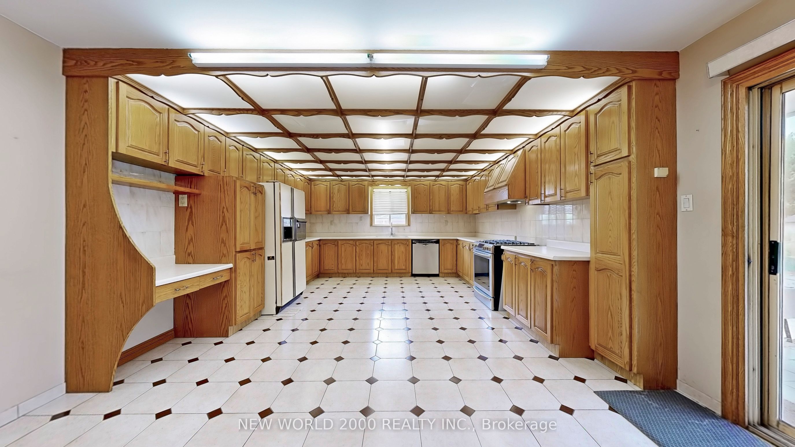 62 Langstaff Road W Property Photo 20