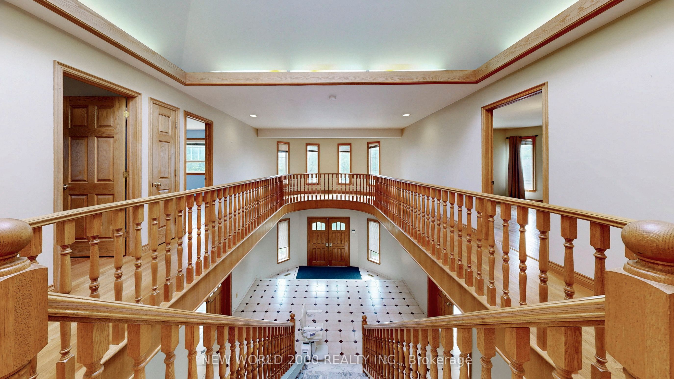 62 Langstaff Road W Property Photo 27