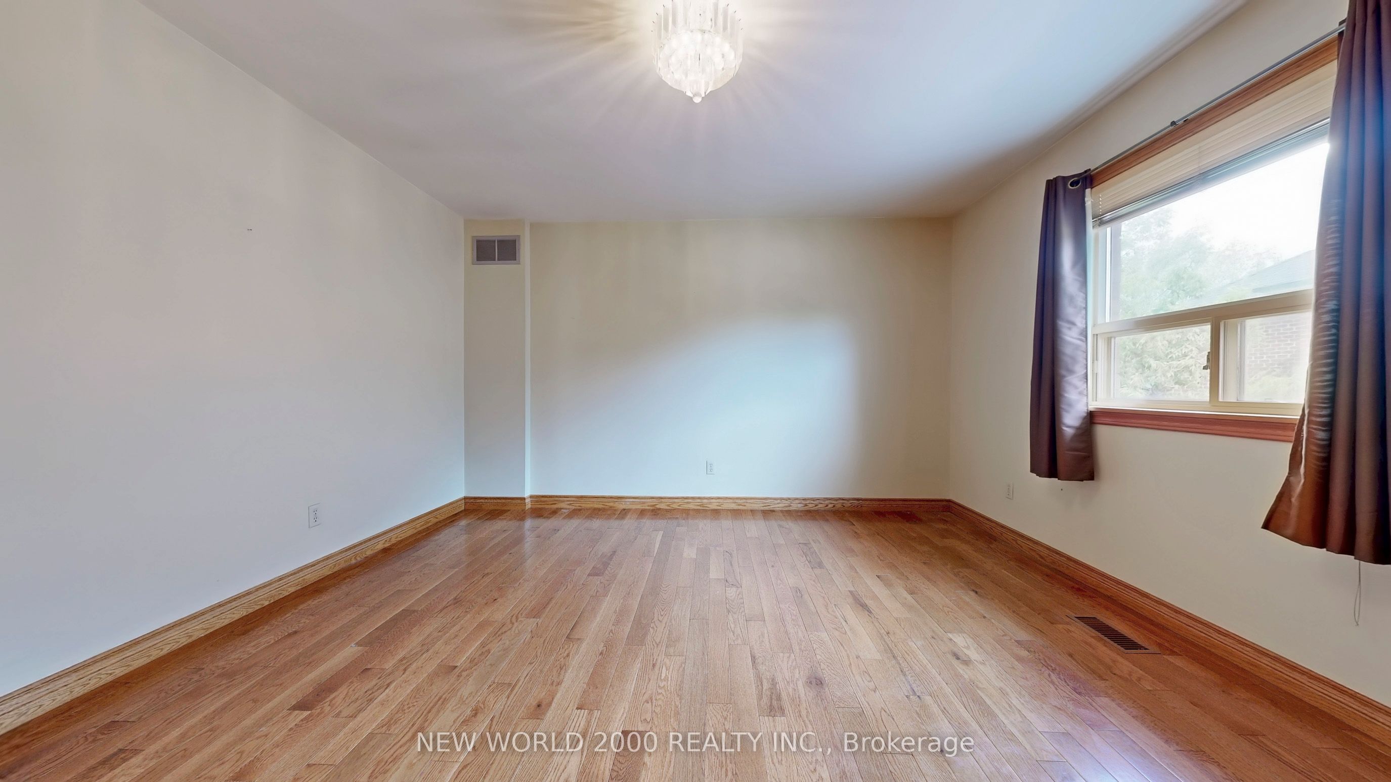 62 Langstaff Road W Property Photo 45