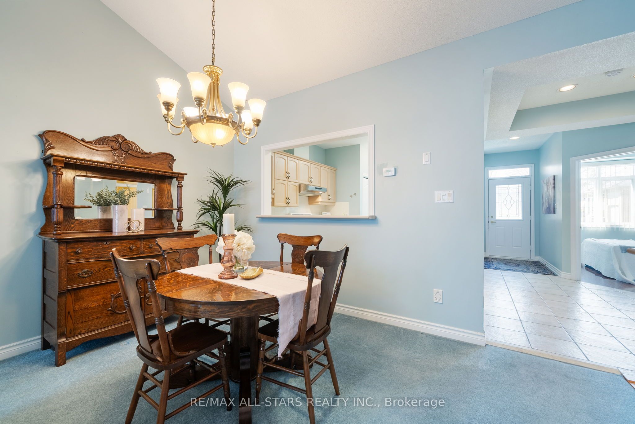 19 Christina Falls Way Property Photo 6