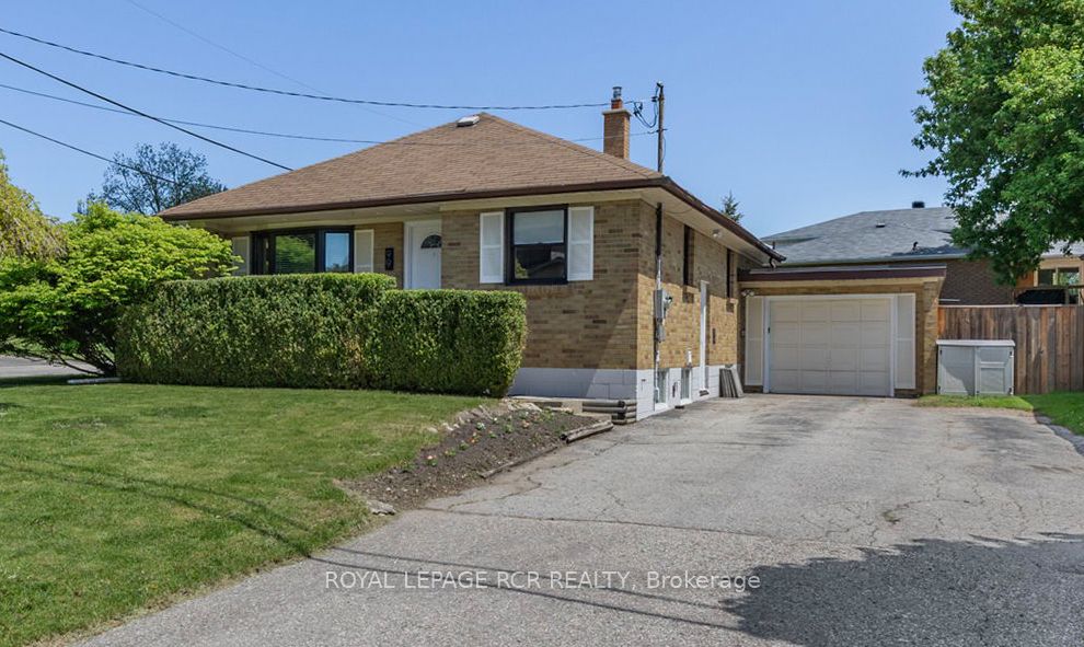 99 Thornton Avenue Property Photo 1