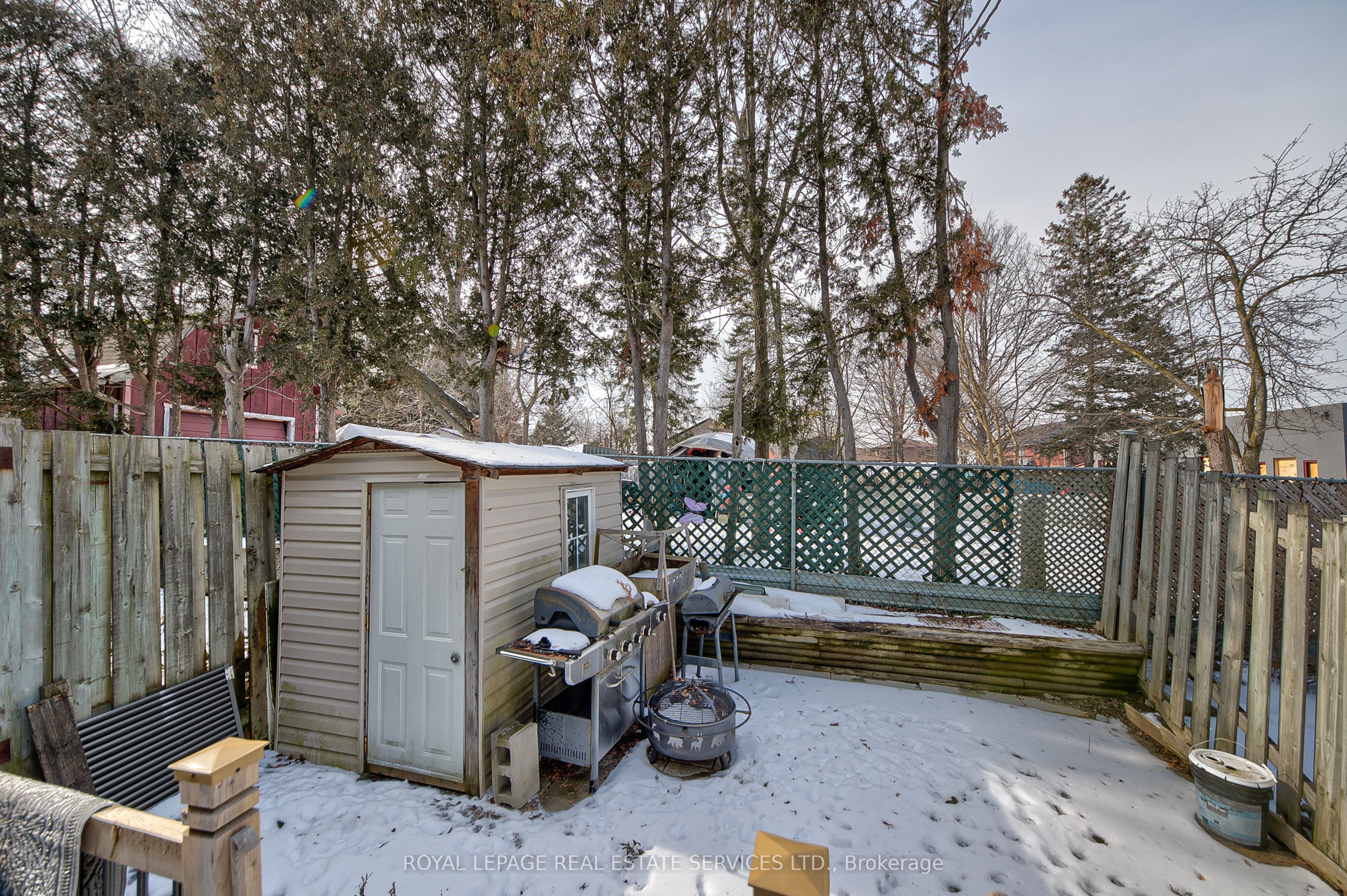 24 Deer Run Crescent Property Photo 5