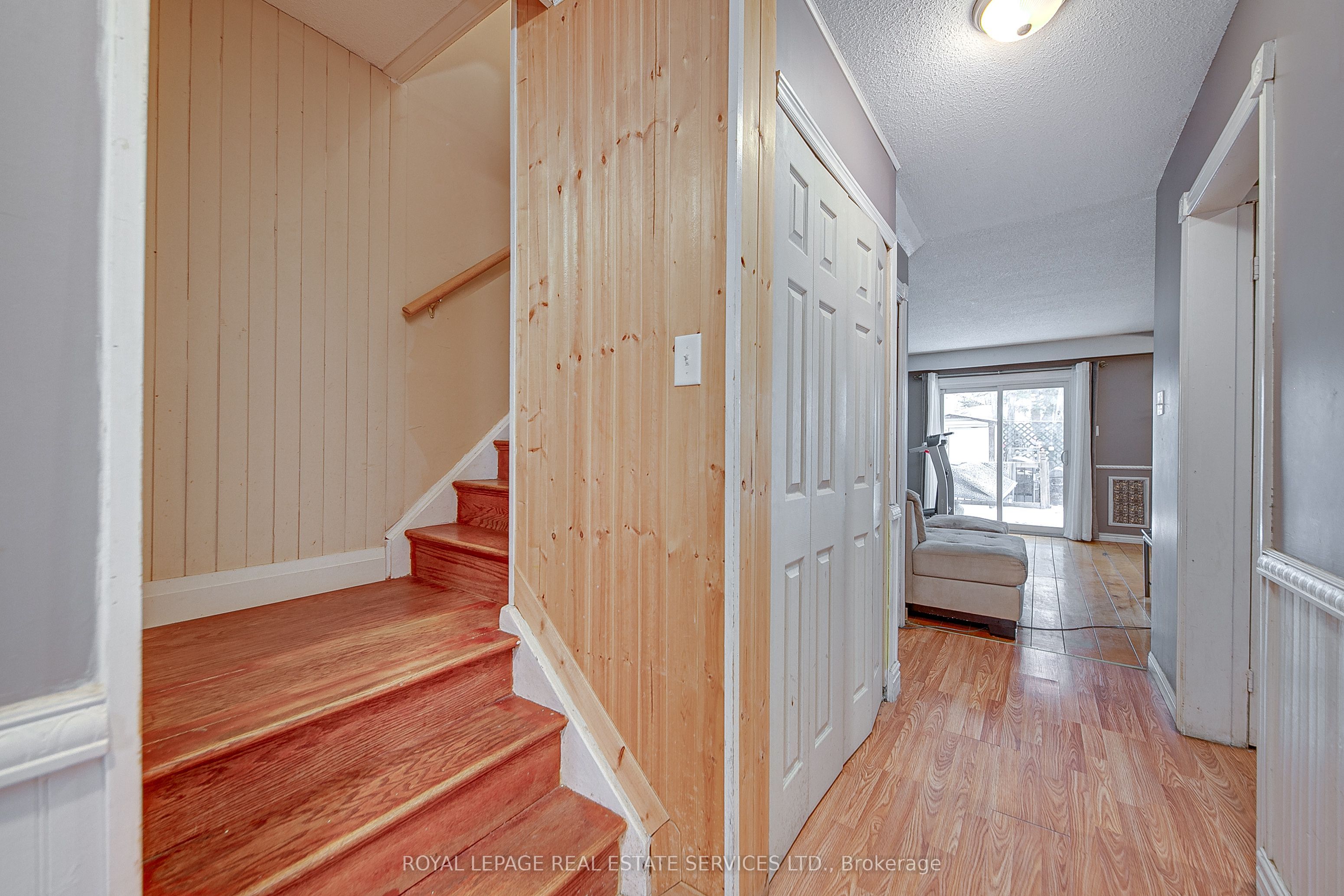 24 Deer Run Crescent Property Photo 8