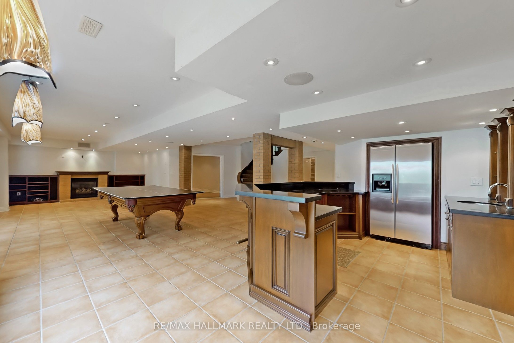 383 Paradelle Drive Property Photo 39
