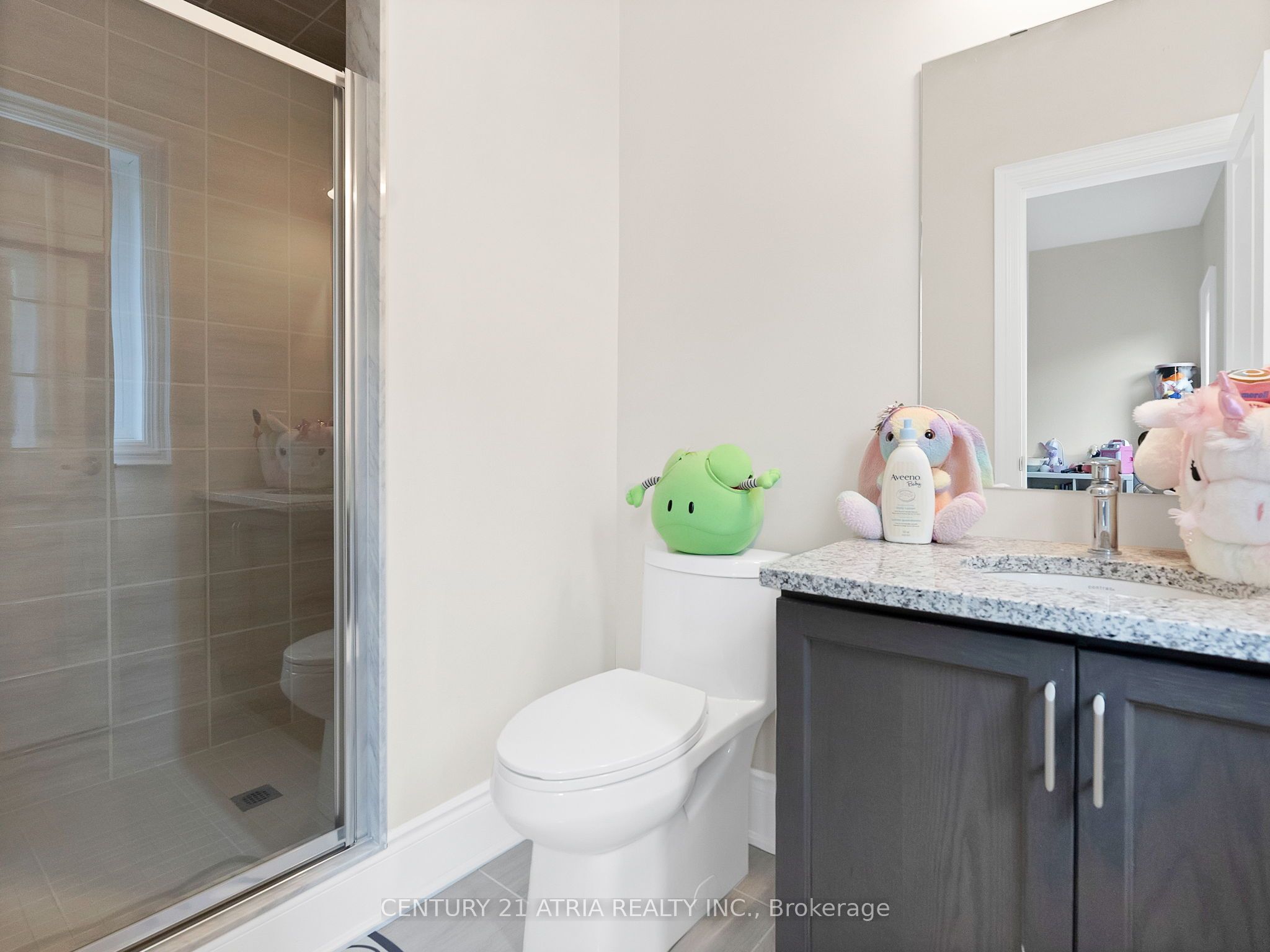 12 Macdonald Court Property Photo 21