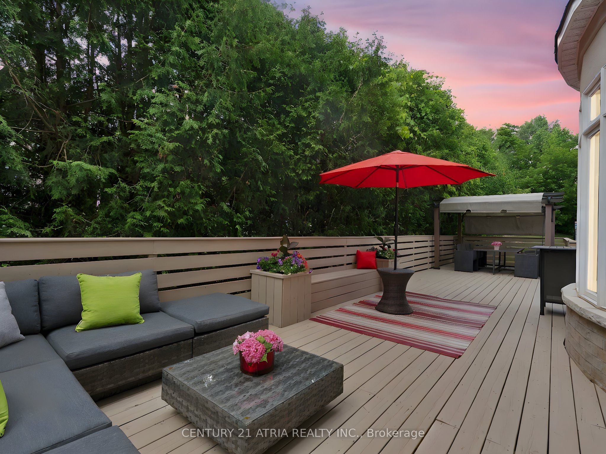 12 Macdonald Court Property Photo 35