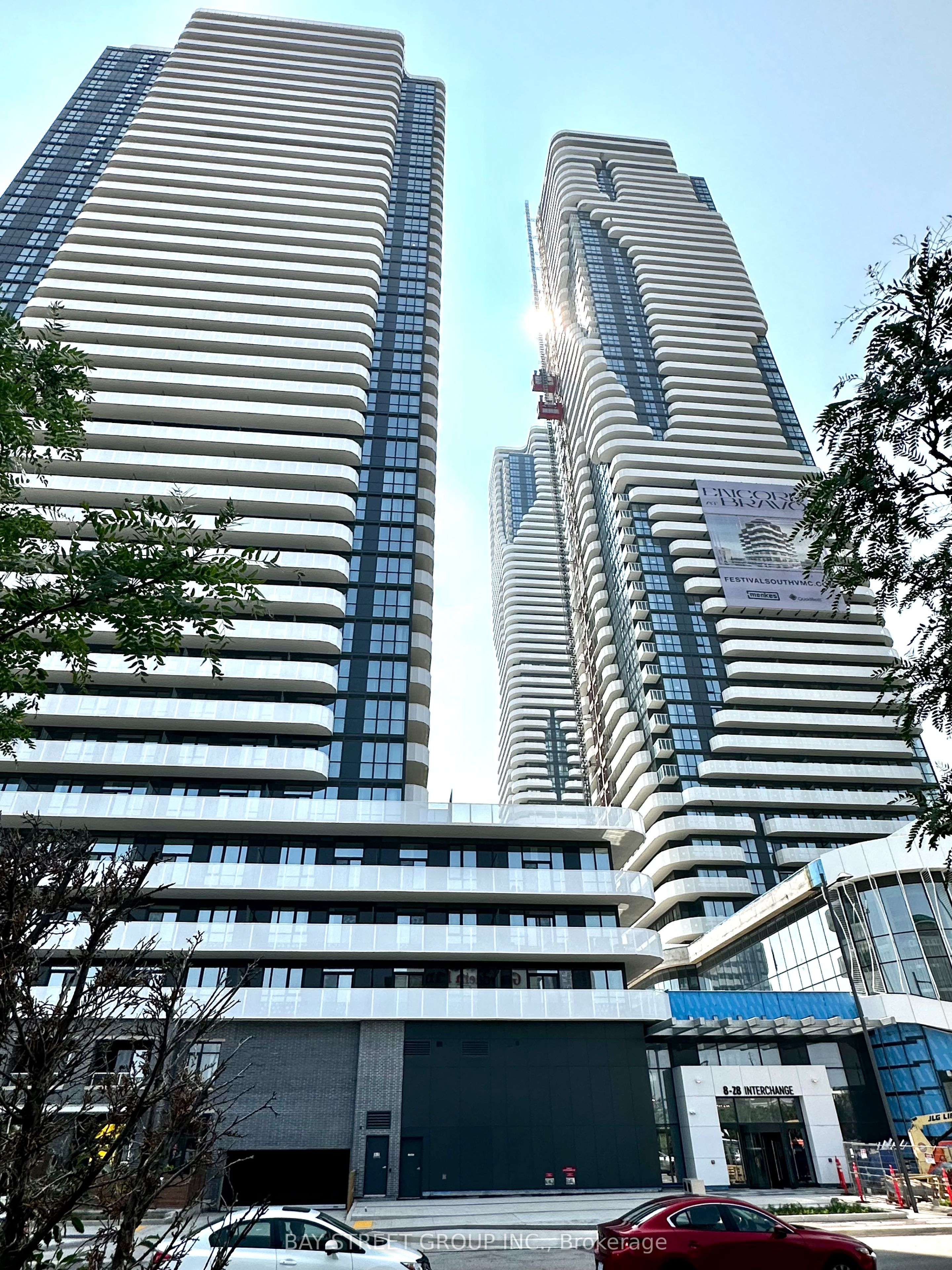 28 Interchange Way Property Photo 1