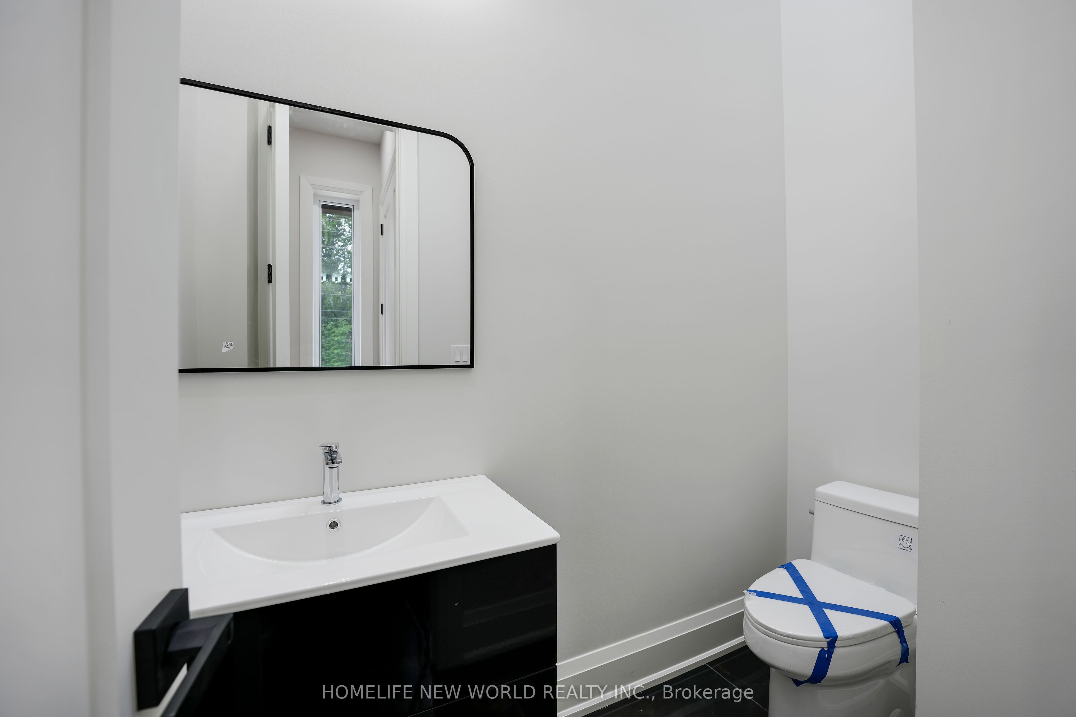 105 Murray Drive Property Photo 7