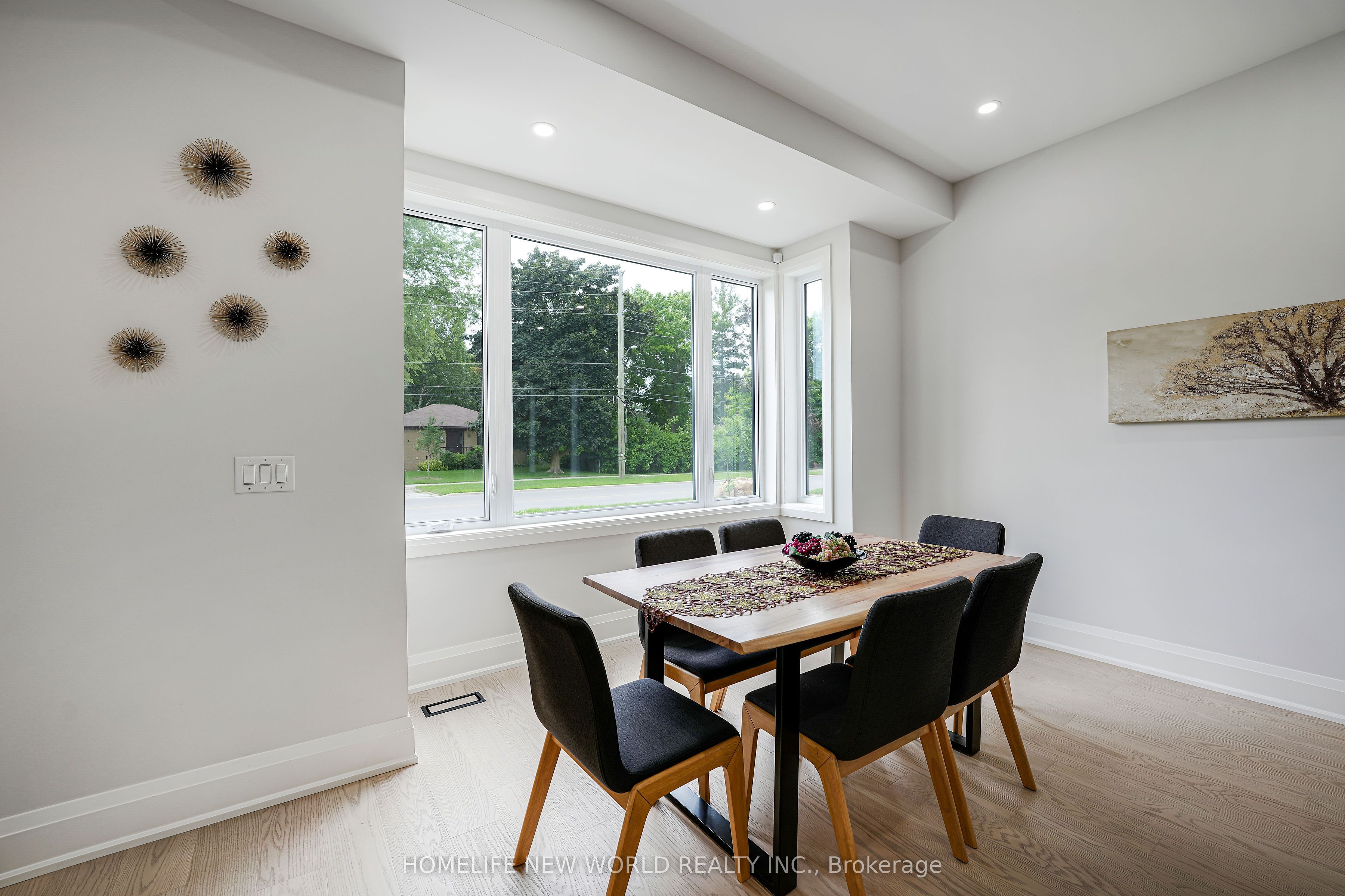 105 Murray Drive Property Photo 9