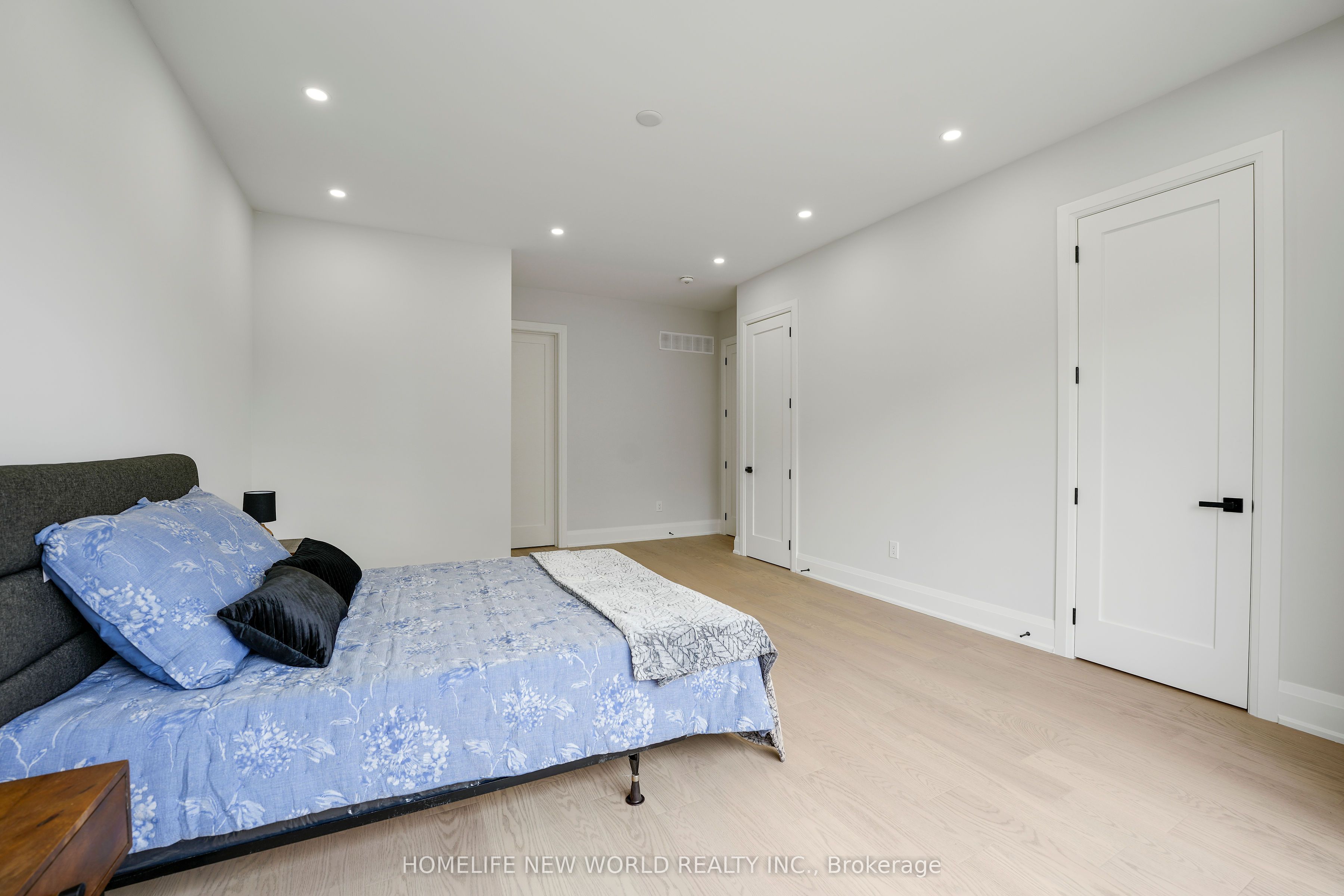 105 Murray Drive Property Photo 24