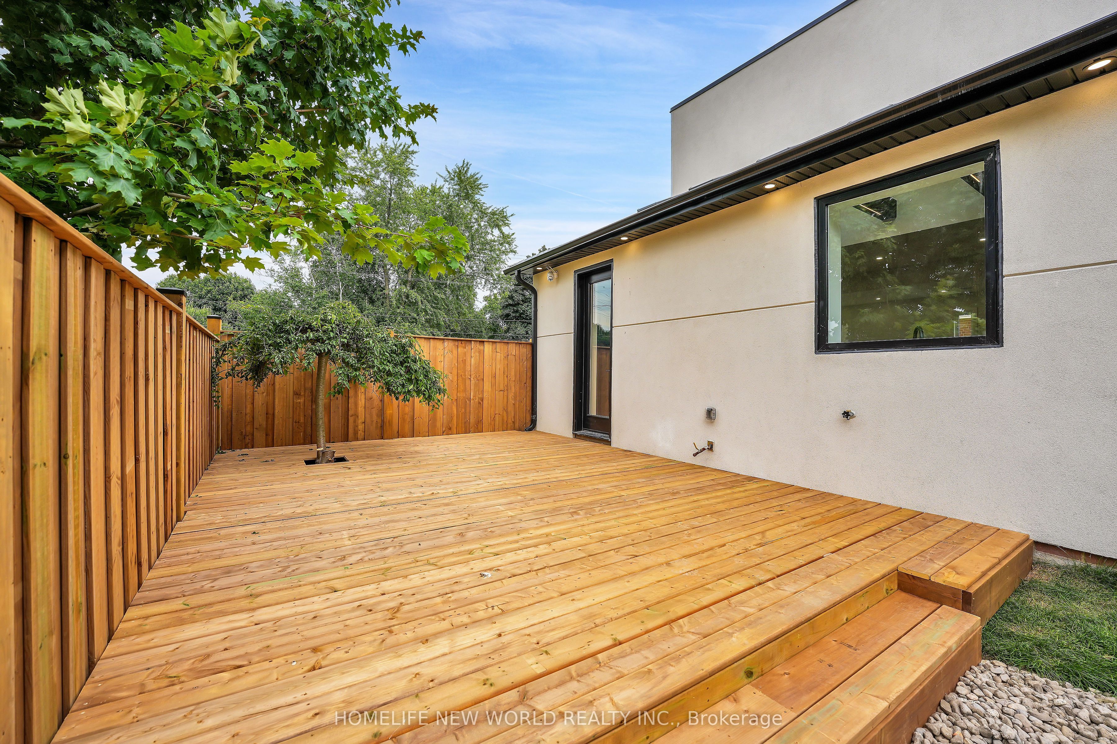 105 Murray Drive Property Photo 36