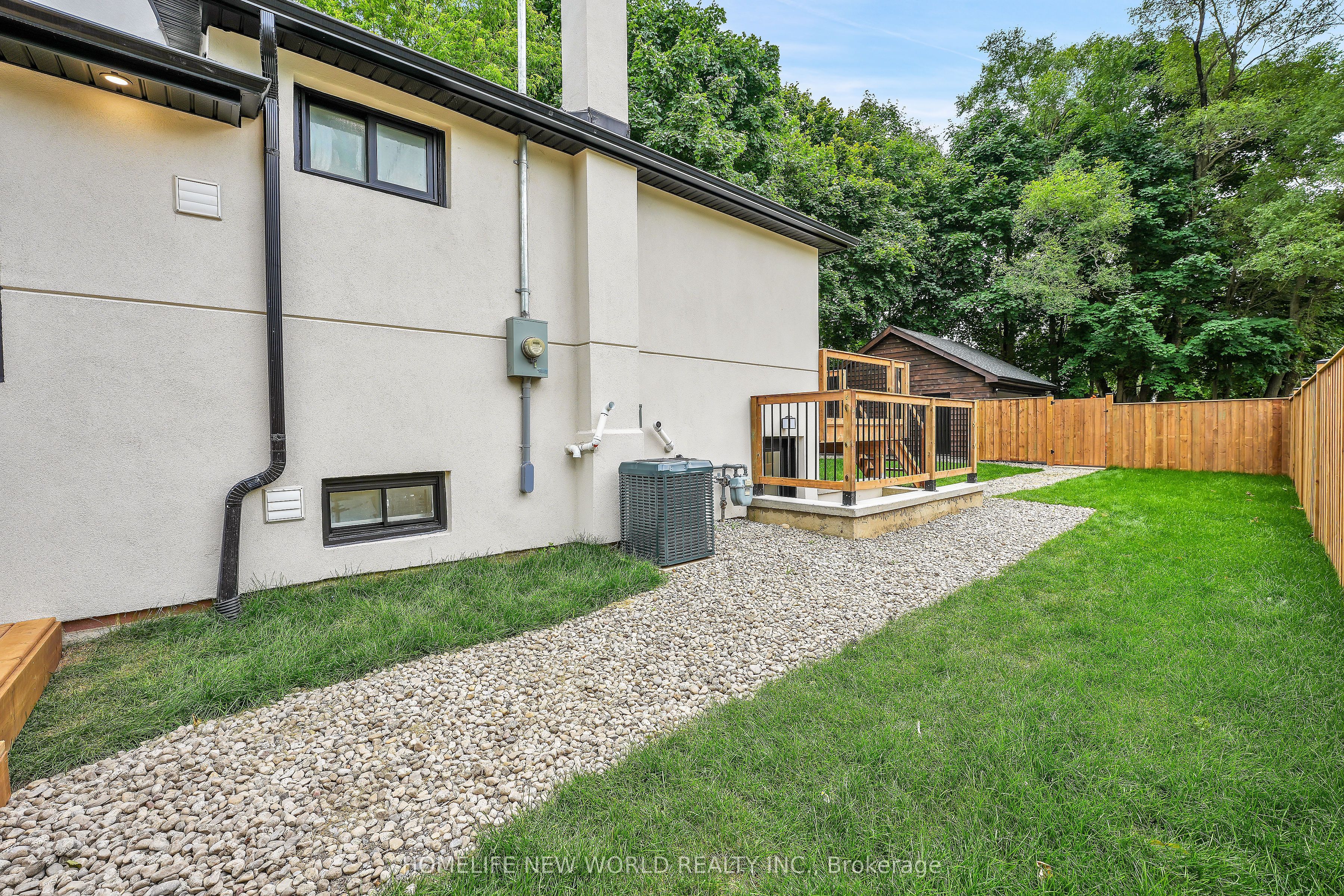 105 Murray Drive Property Photo 37
