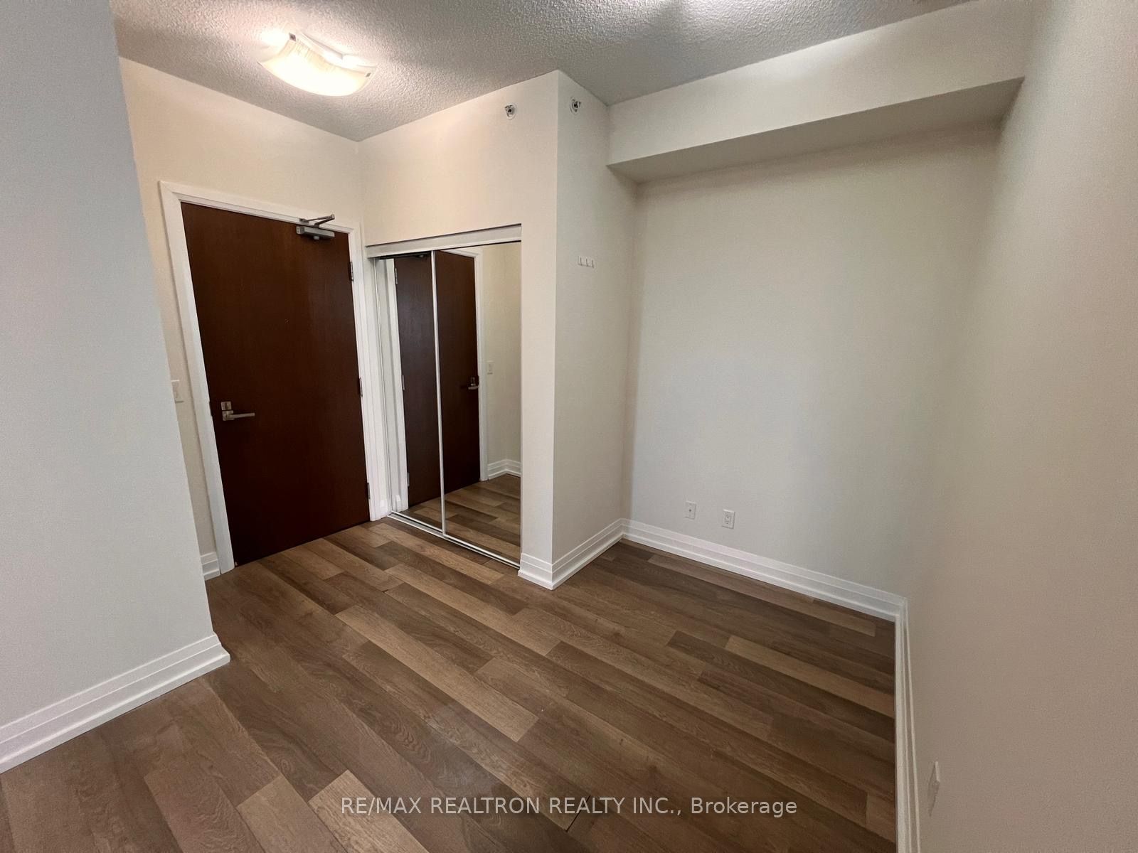 85 North Park Road 1411 Property Photo 5