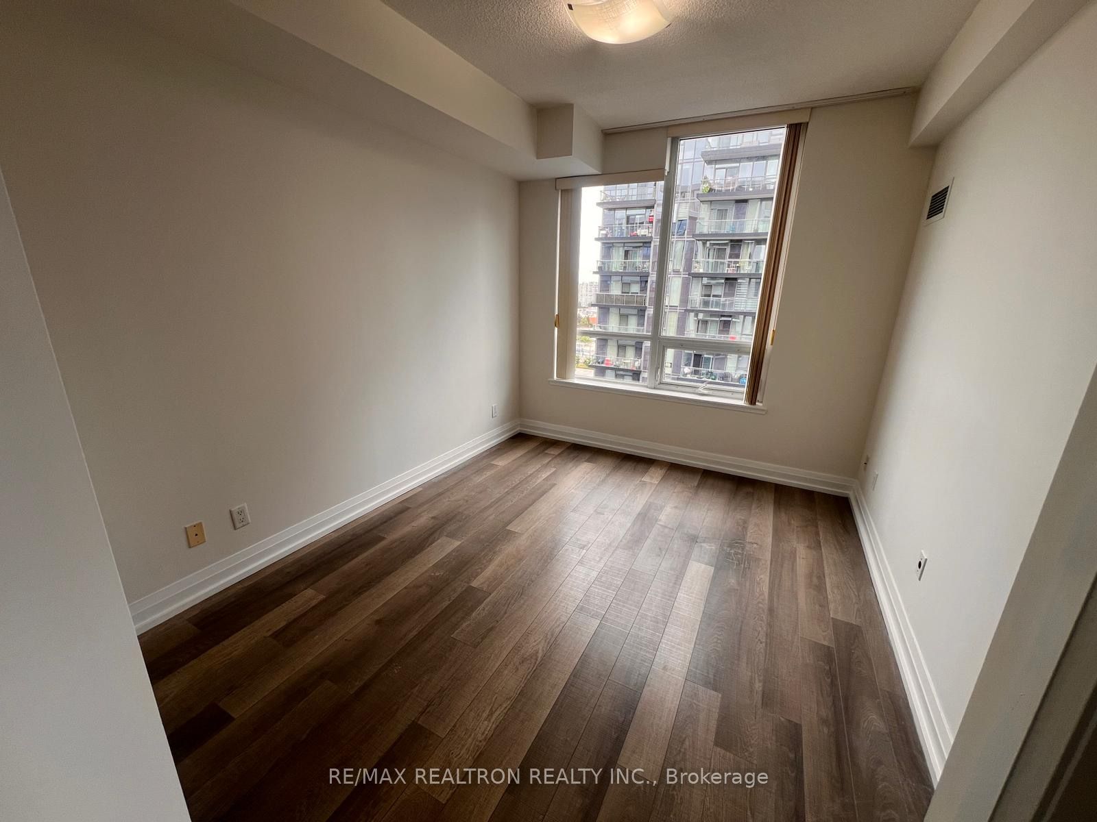 85 North Park Road 1411 Property Photo 12