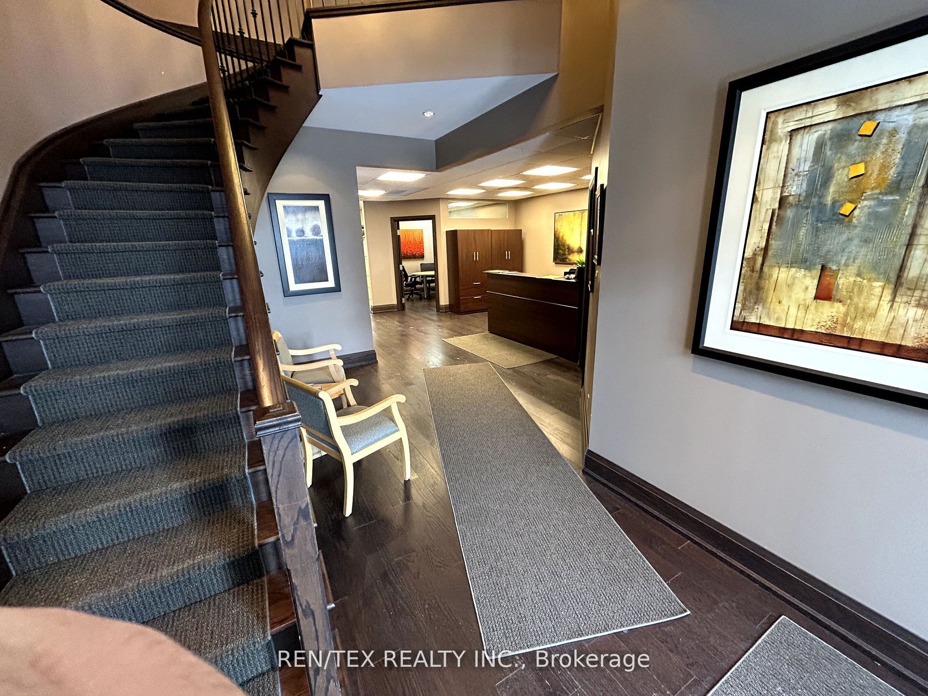 30 Wertheim Ct Property Photo 1