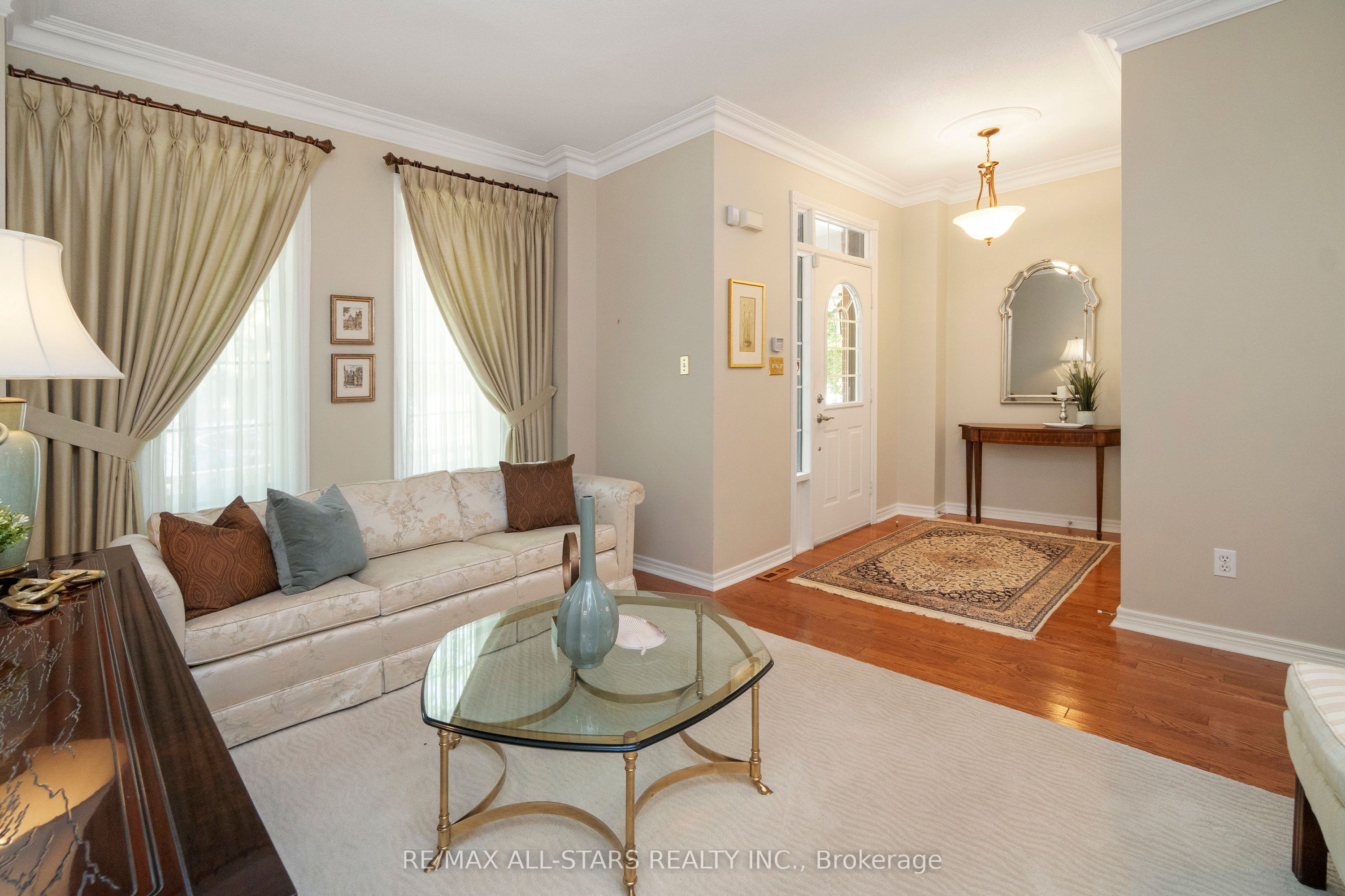 123 The Fairways N/a Property Photo 6
