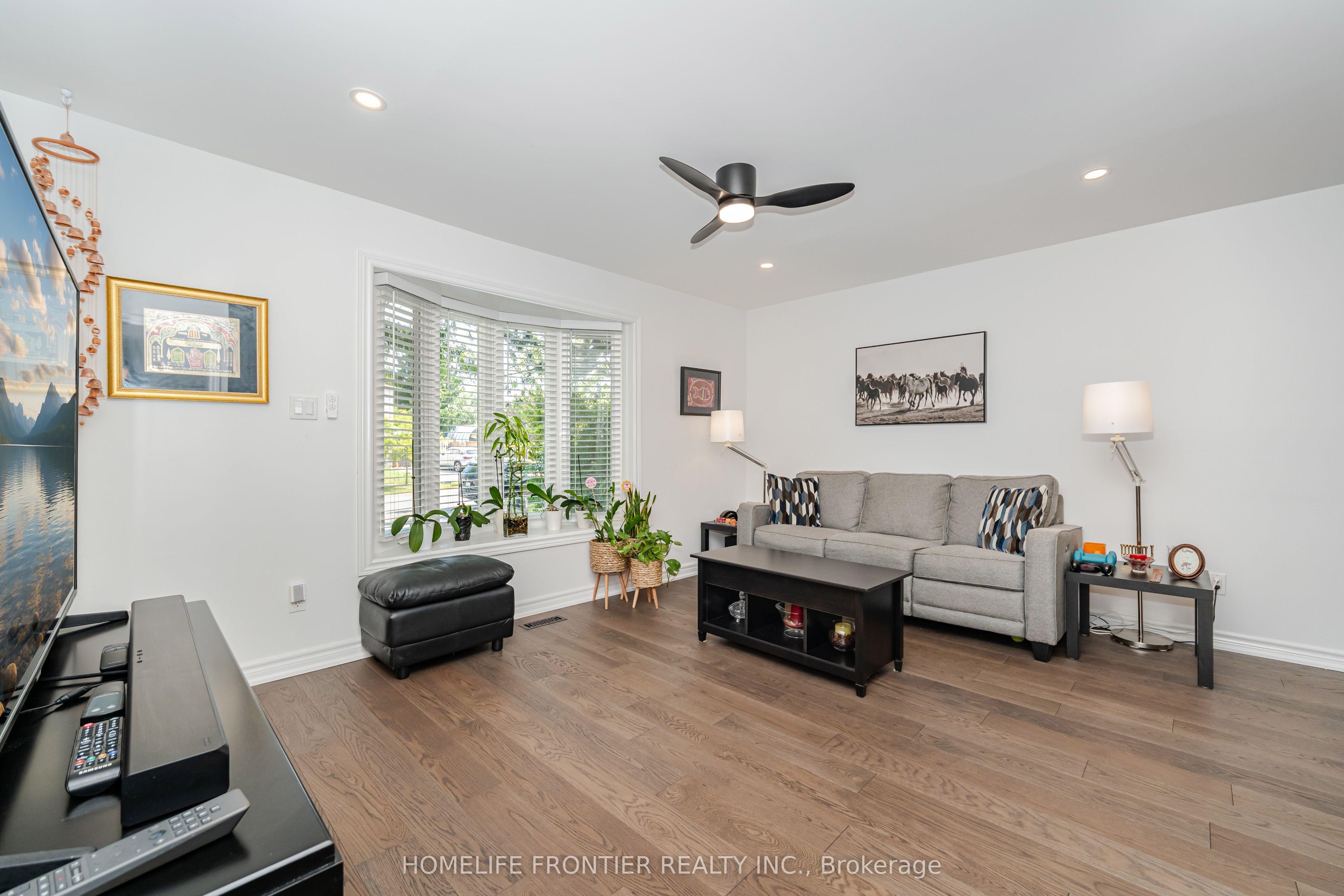 1 Denava Gate Property Photo 10
