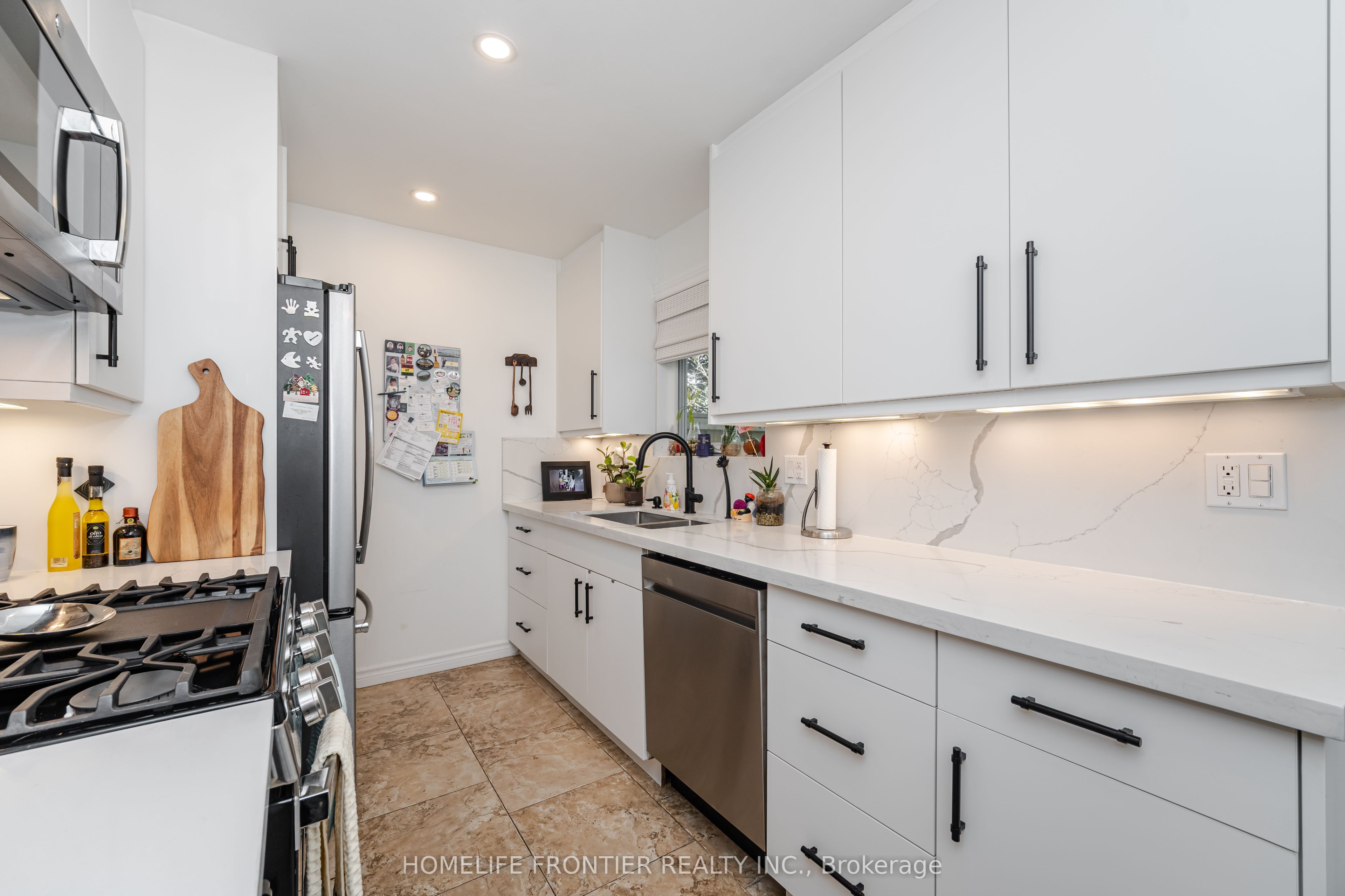 1 Denava Gate Property Photo 16