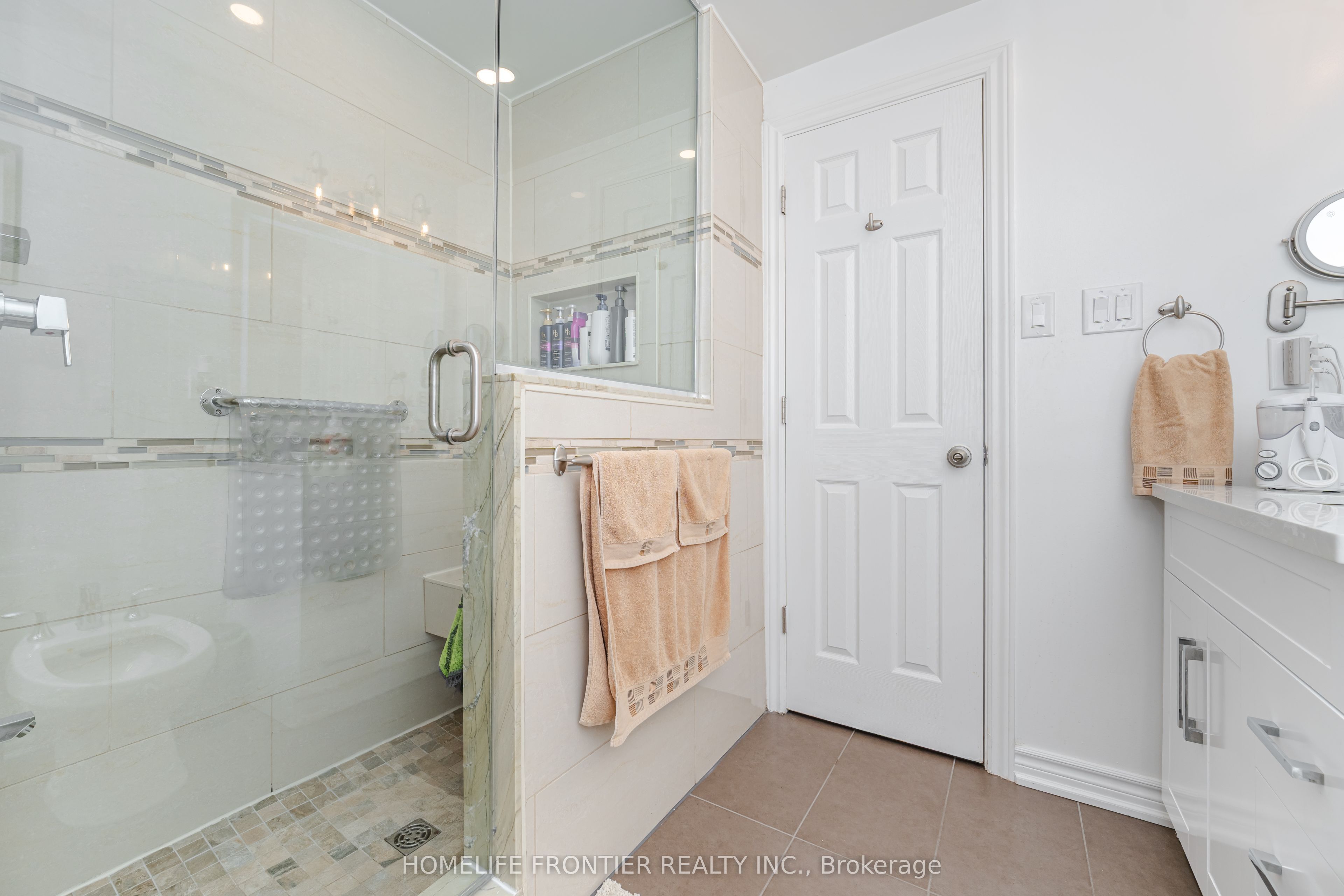 1 Denava Gate Property Photo 30