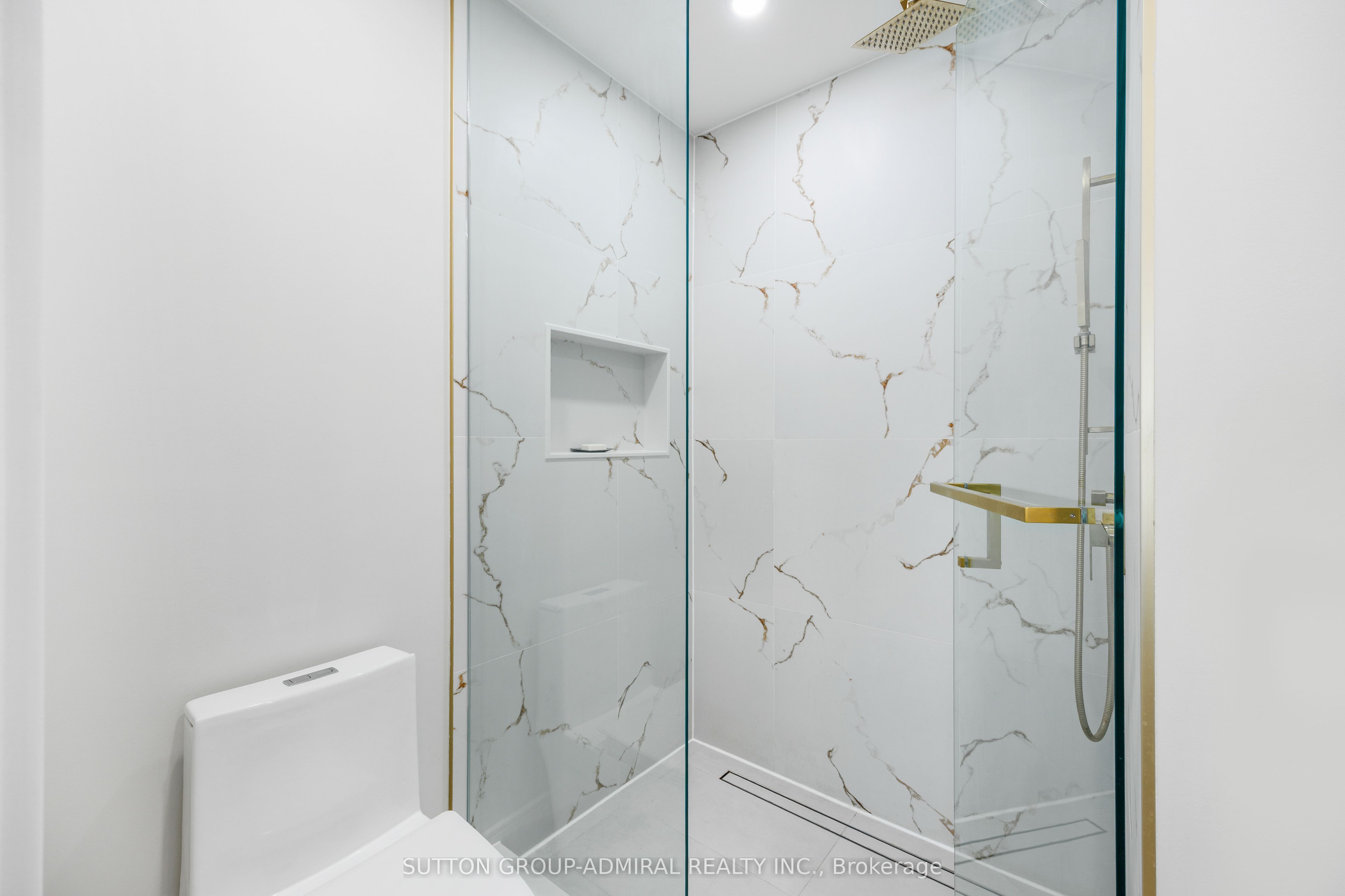134 Gailcrest Circle Property Photo 17
