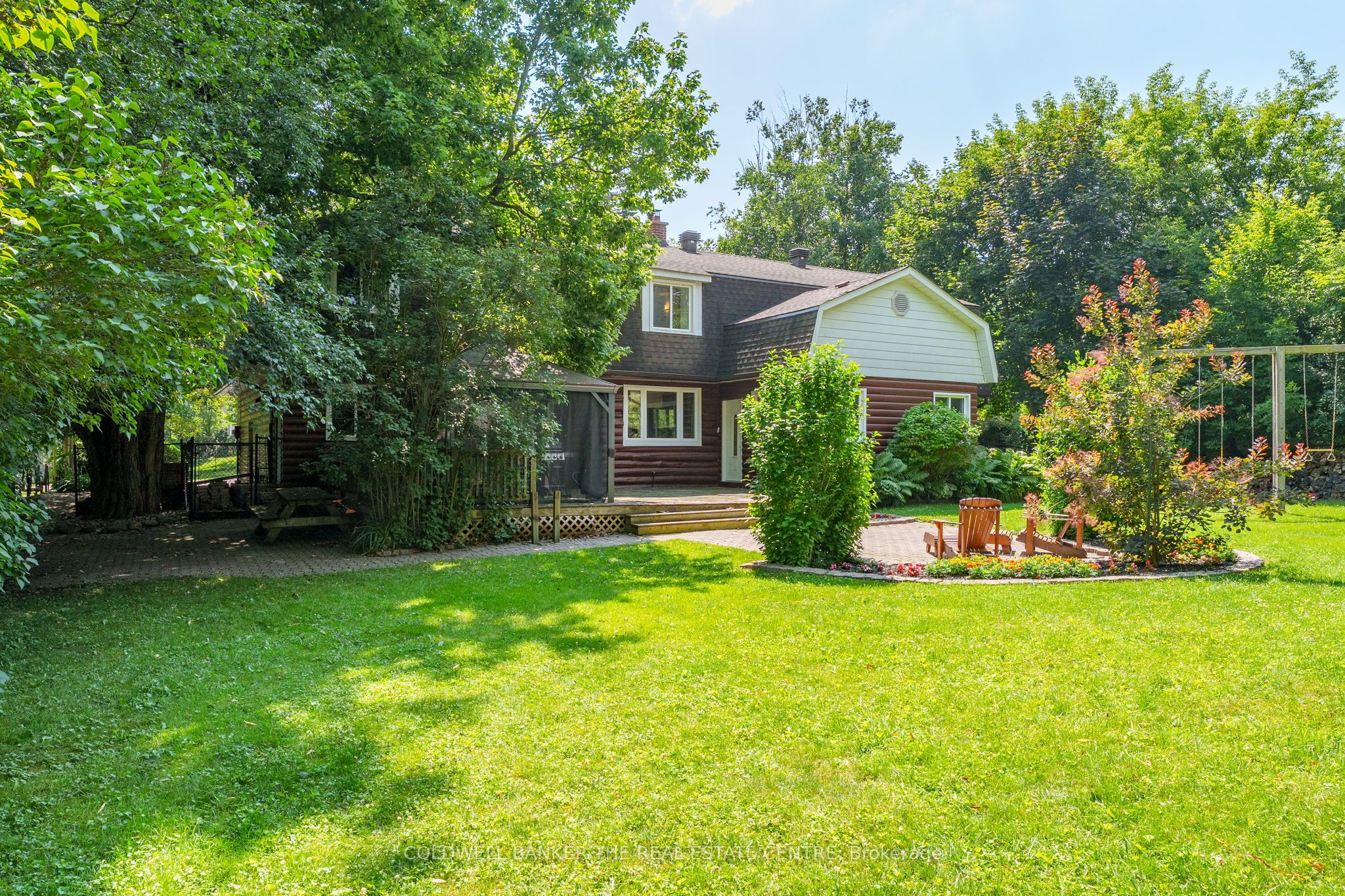 10 Connaught Avenue Property Photo 1