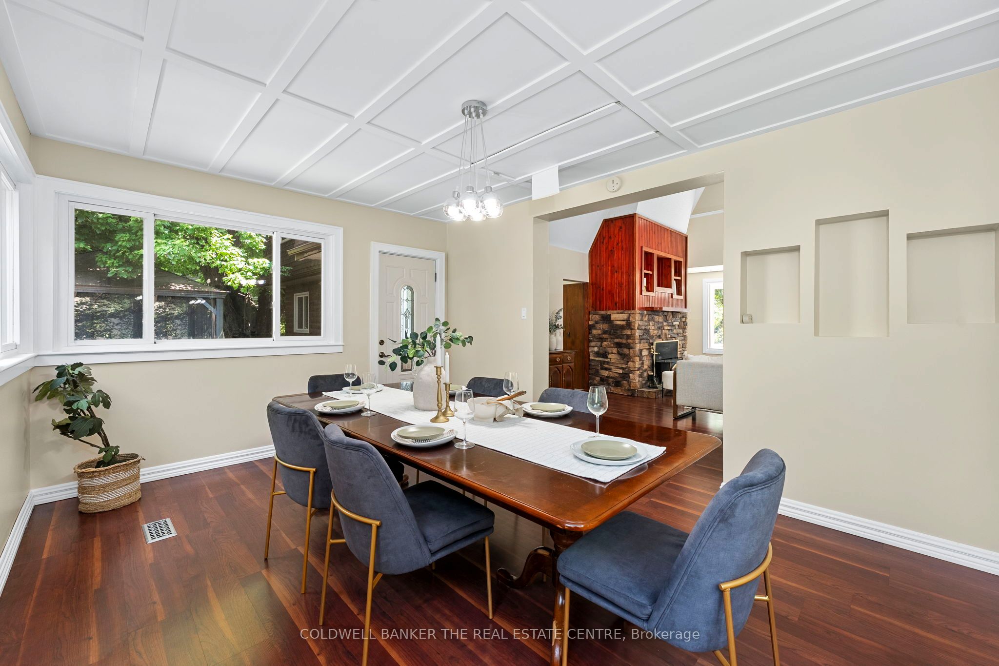 10 Connaught Avenue Property Photo 15