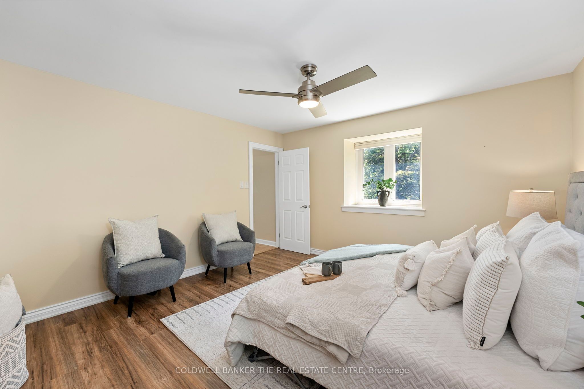 10 Connaught Avenue Property Photo 26