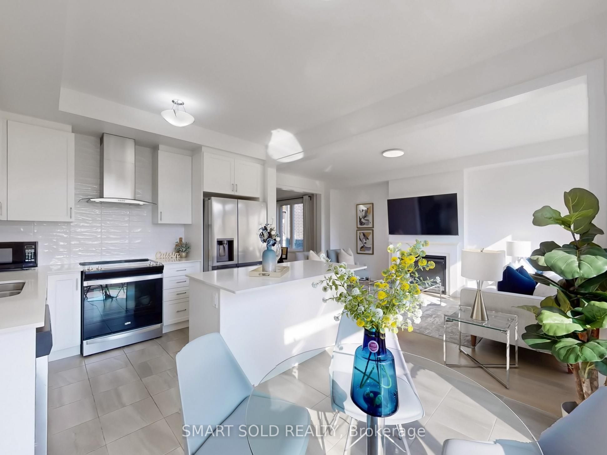 168 Silk Twist Drive Property Photo 12