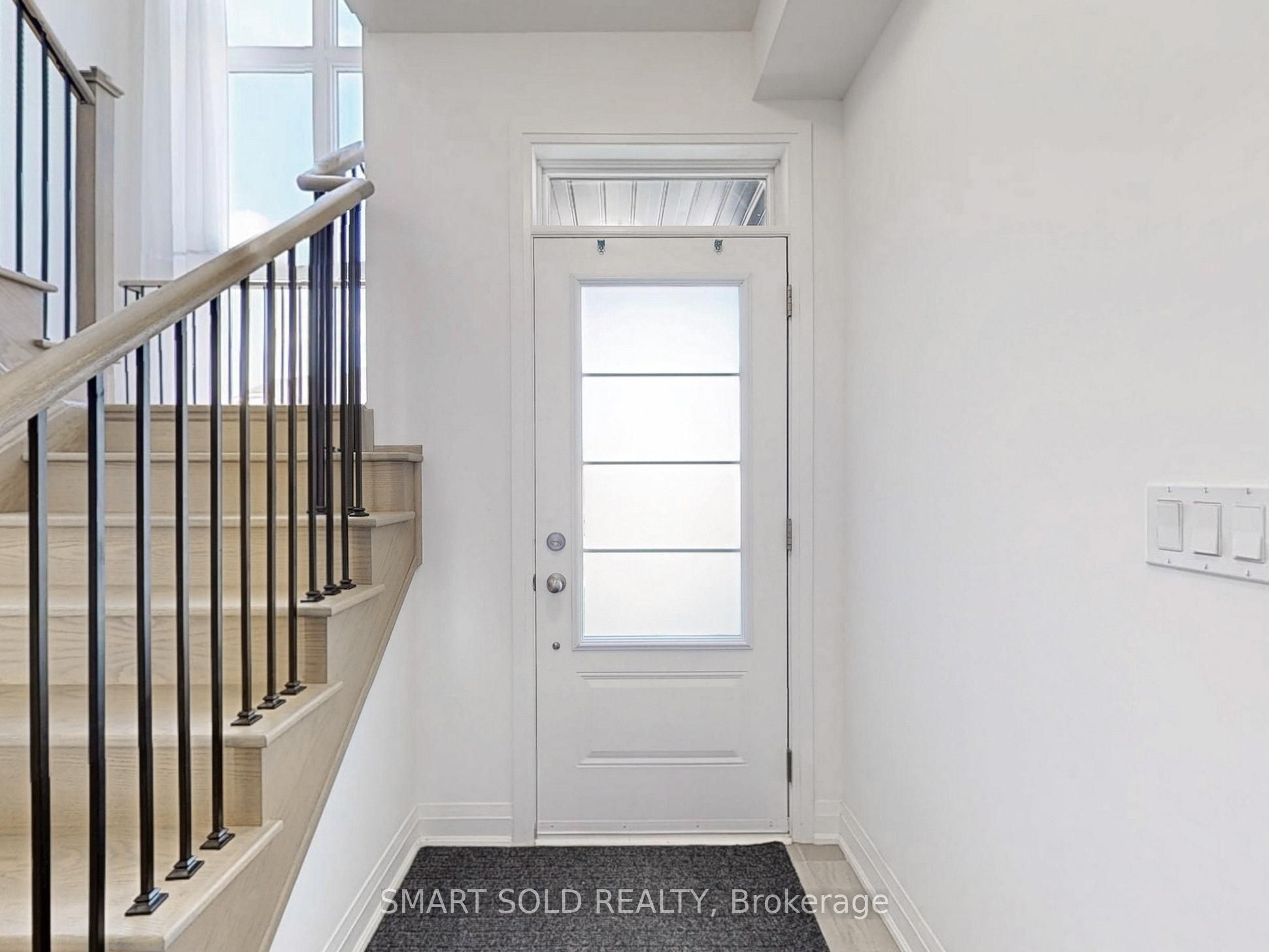 168 Silk Twist Drive Property Photo 25
