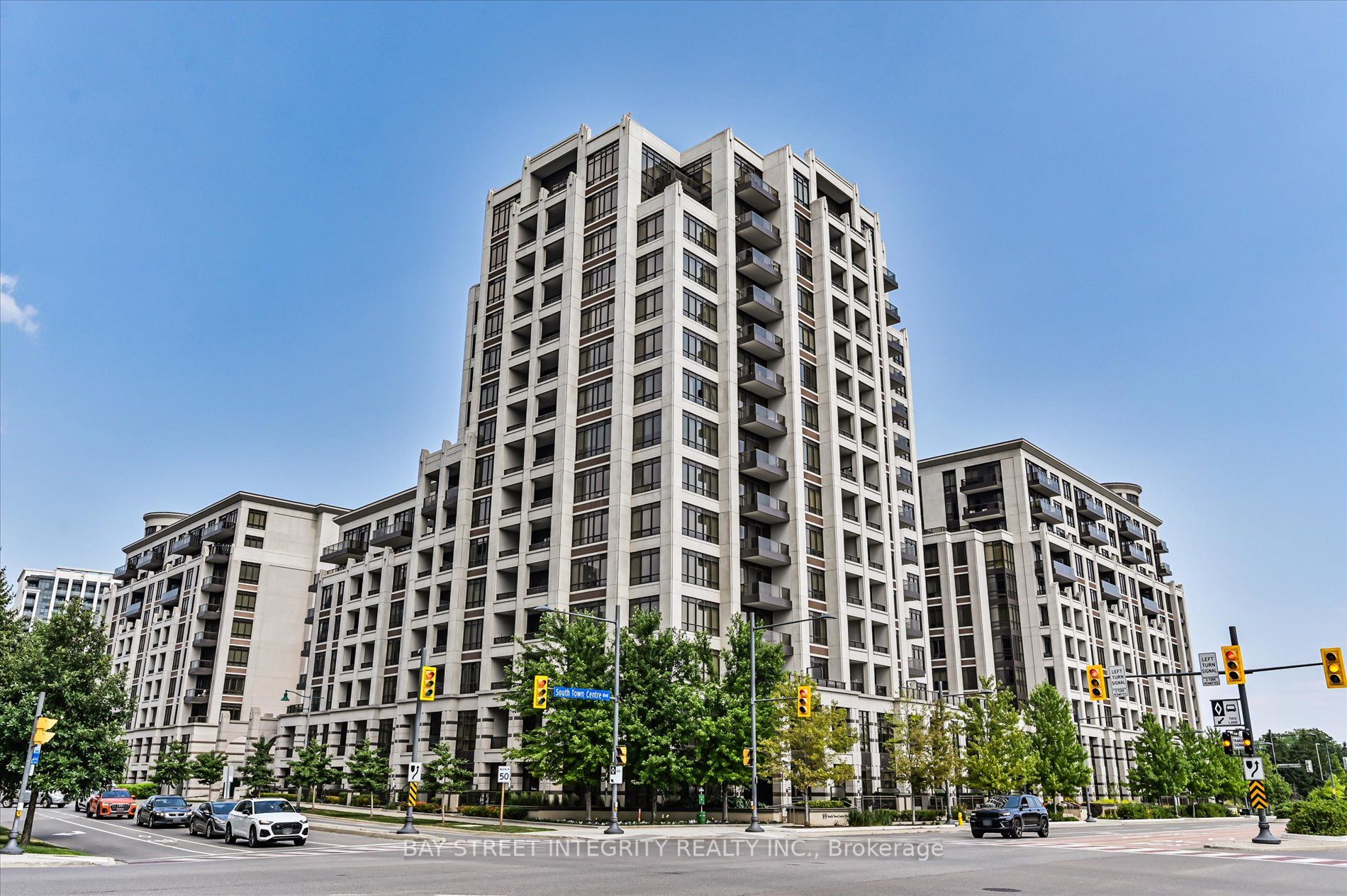 89 S Town Centre Blvd Property Photo 1