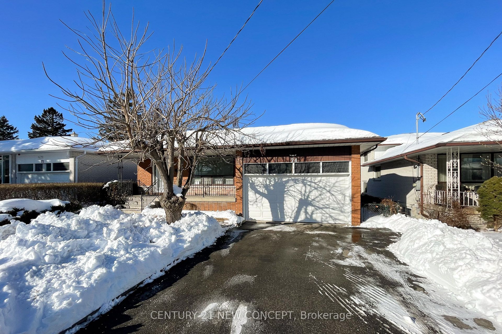 74 Clark Avenue E Main Property Photo 2