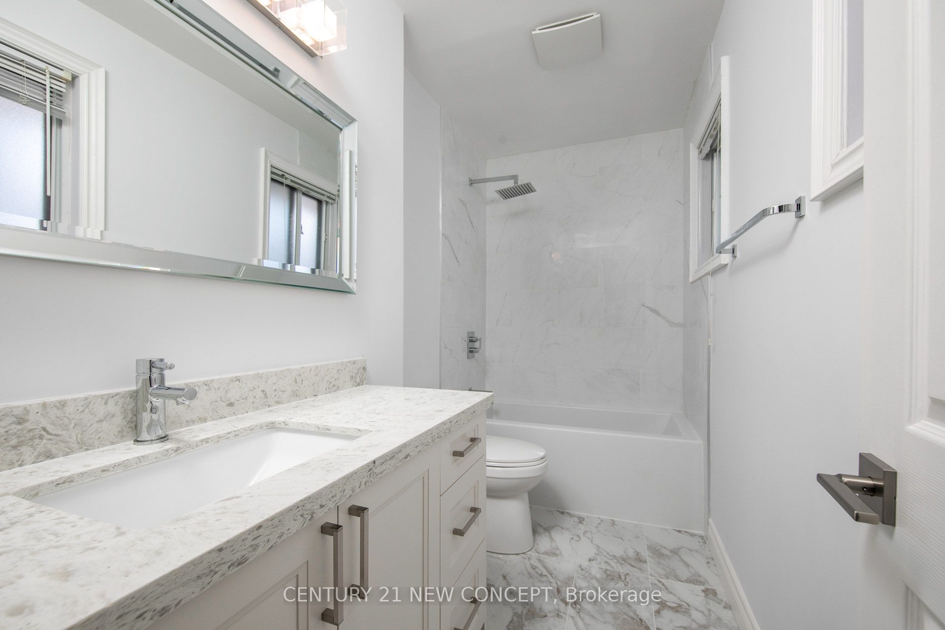 74 Clark Avenue E Main Property Photo 16