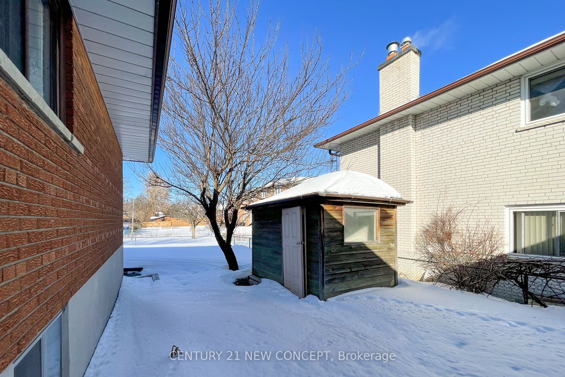 74 Clark Avenue E Main Property Photo 22