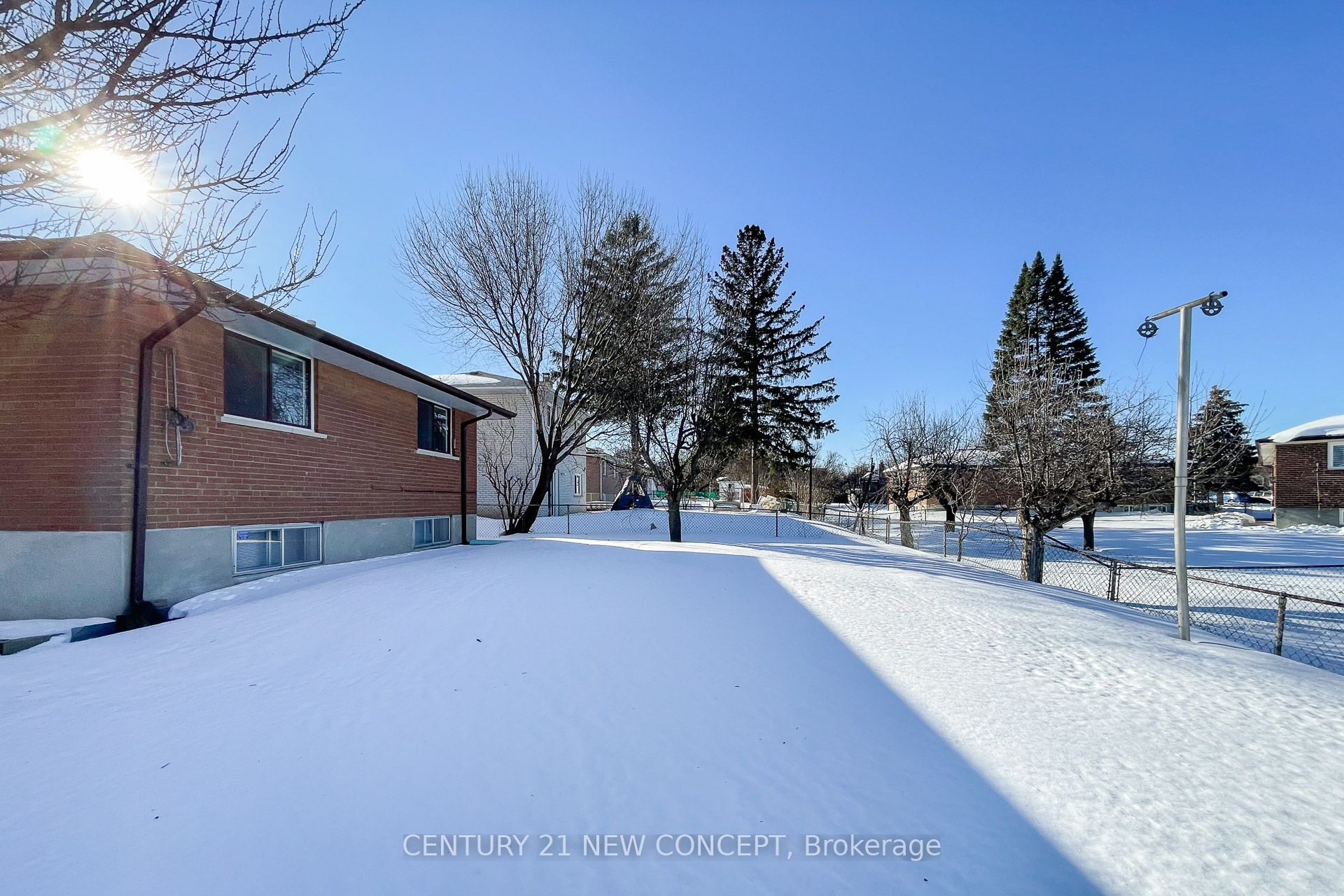 74 Clark Avenue E Main Property Photo 25