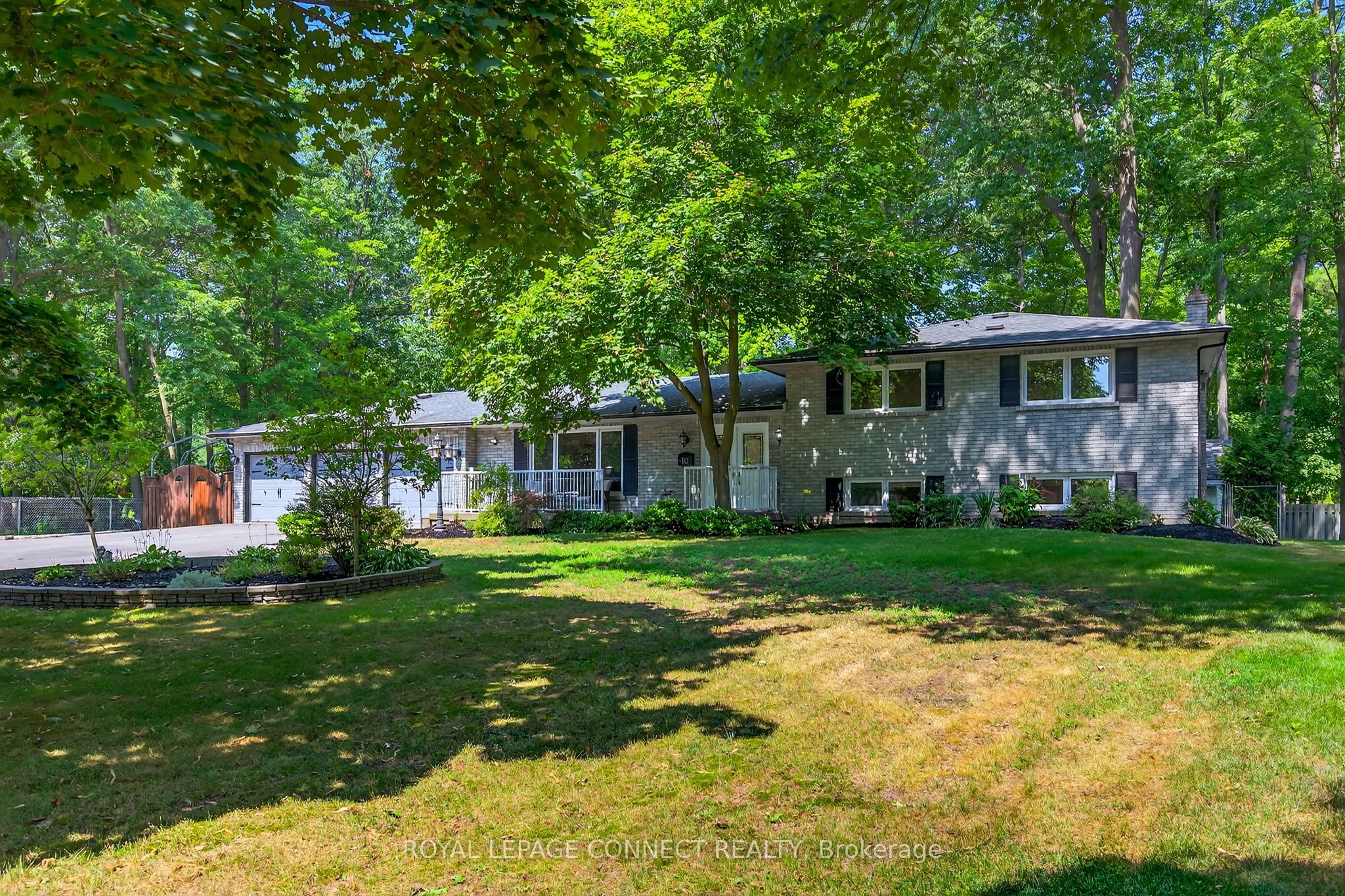 10 Donaldson Road Property Photo 1