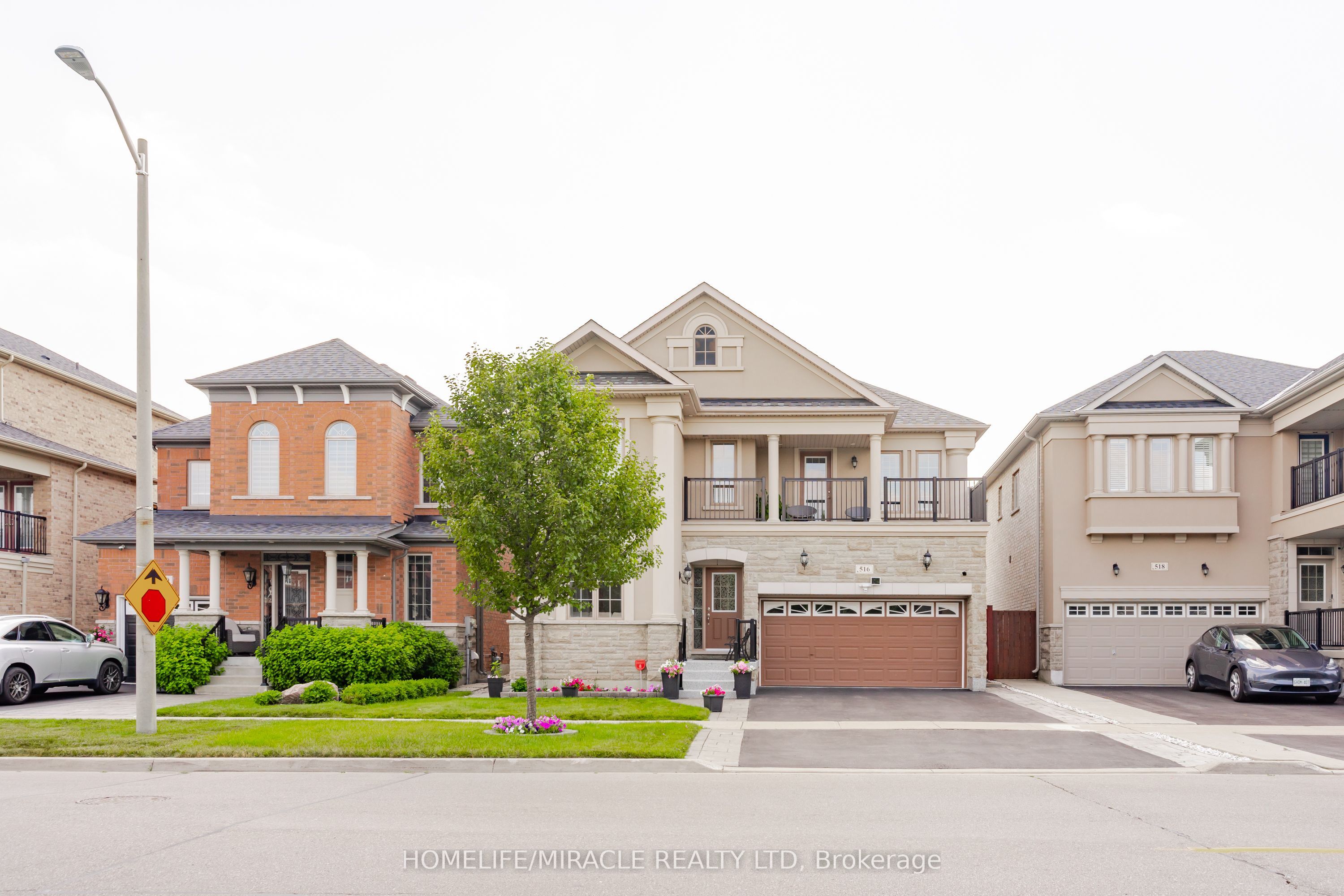 516 Vellore Woods Boulevard Property Photo 1