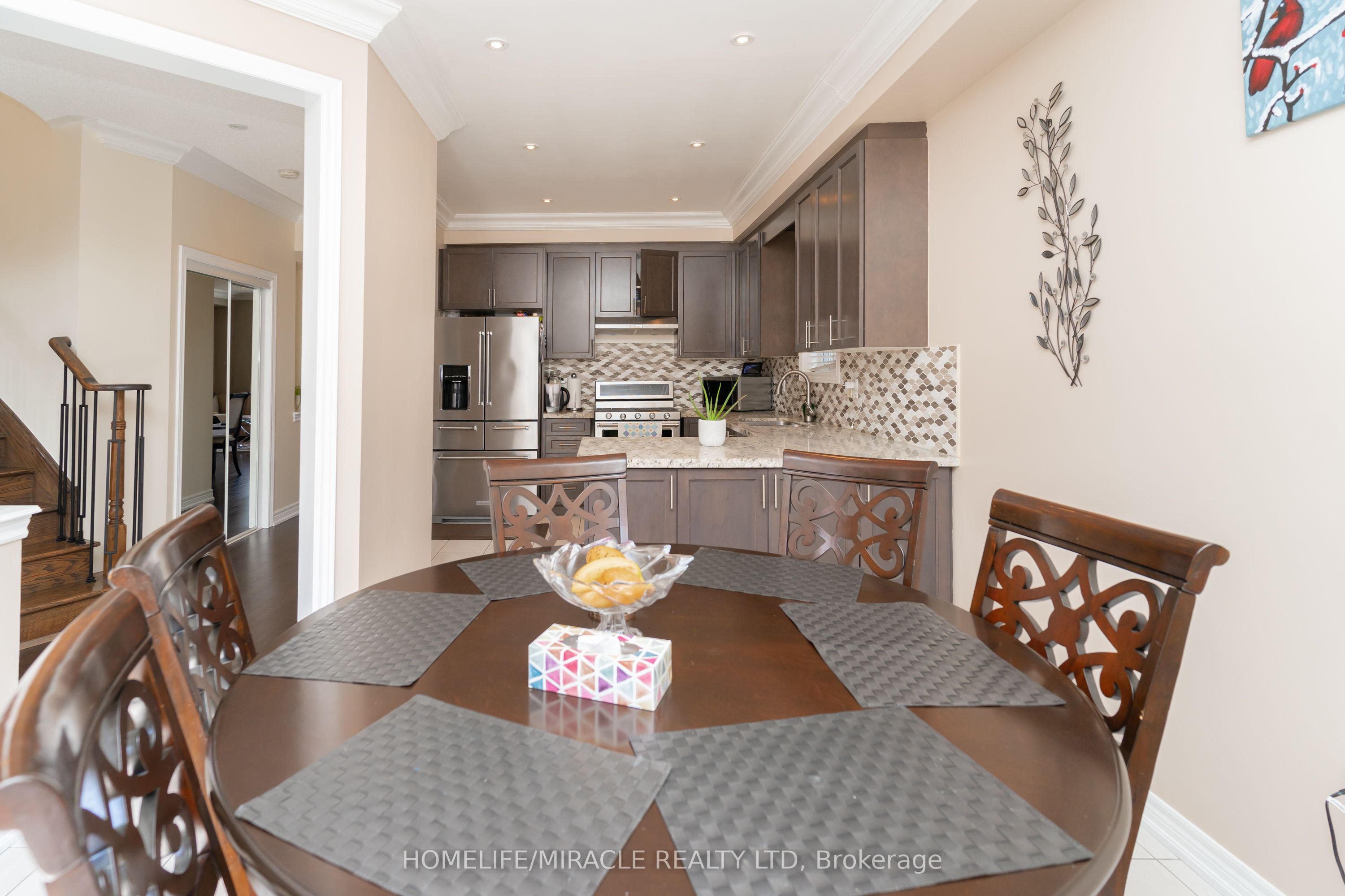 516 Vellore Woods Boulevard Property Photo 14
