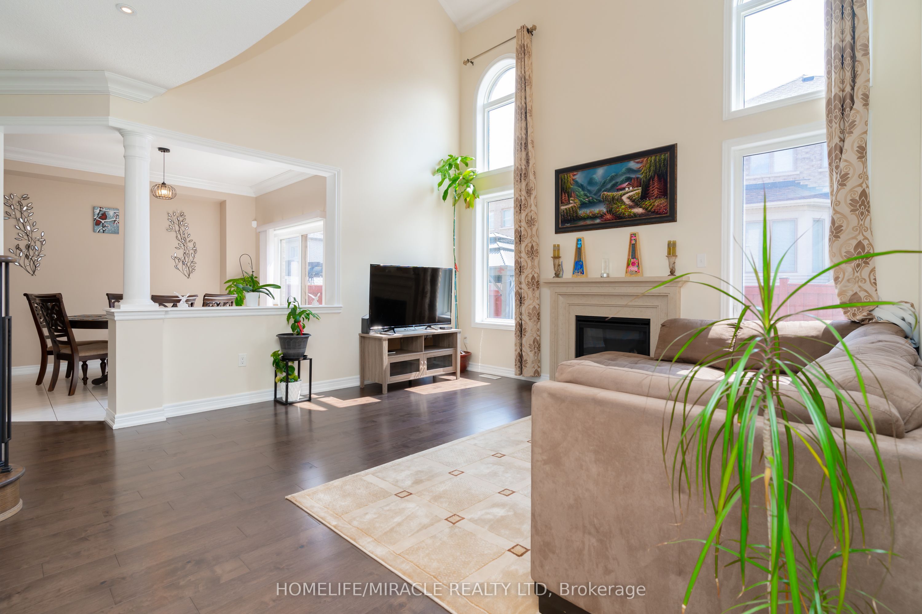 516 Vellore Woods Boulevard Property Photo 17