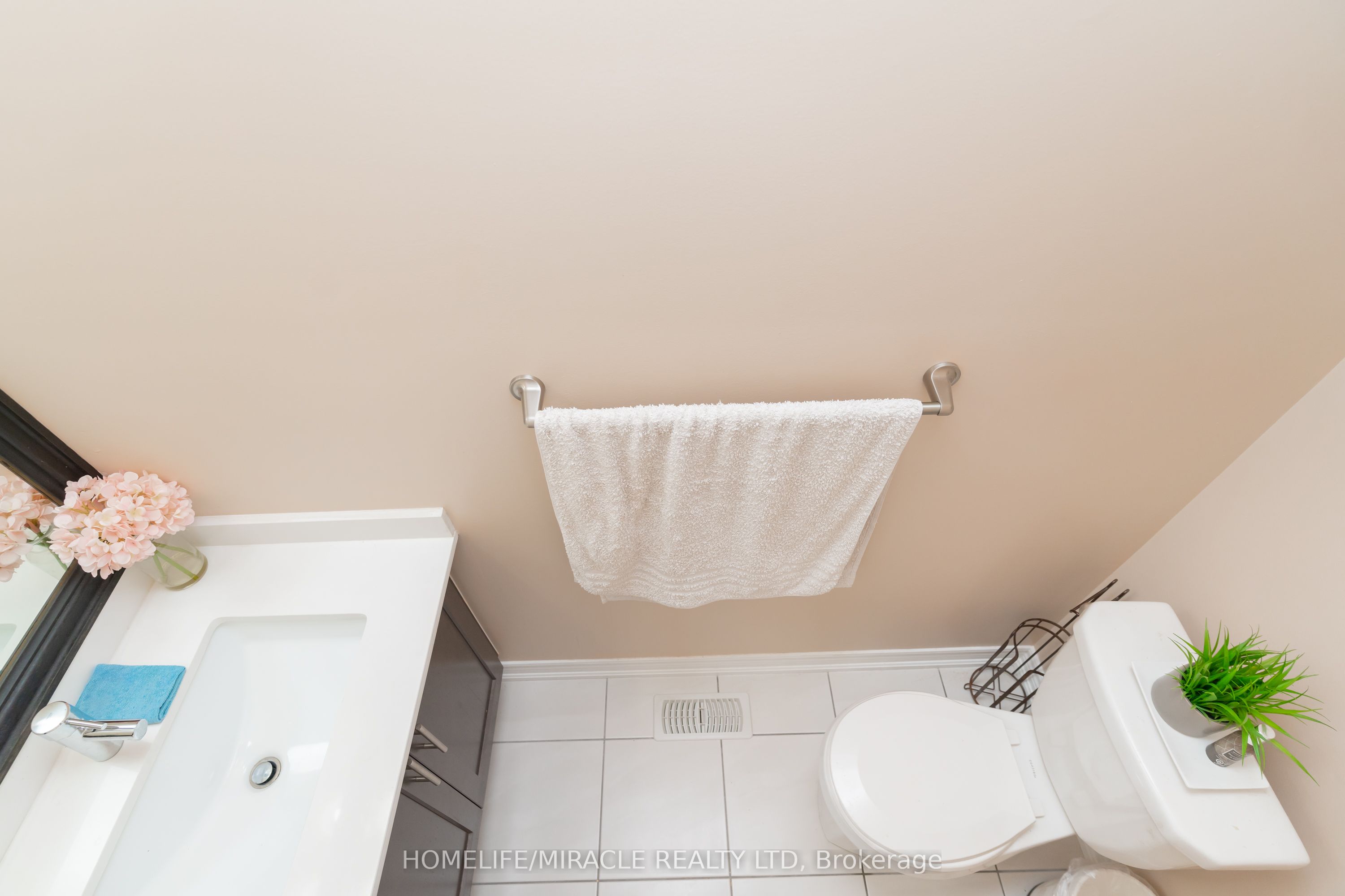 516 Vellore Woods Boulevard Property Photo 20