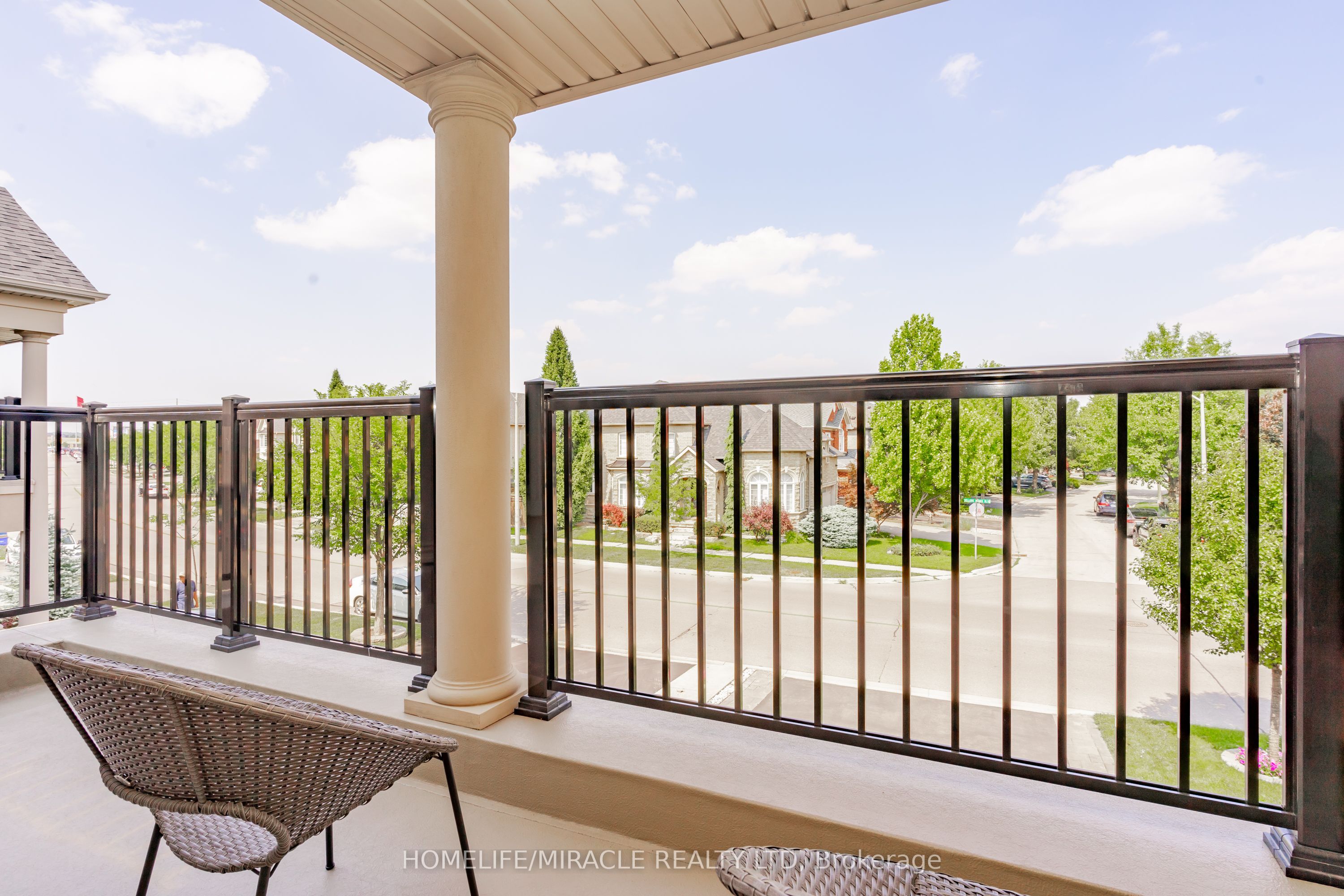516 Vellore Woods Boulevard Property Photo 28