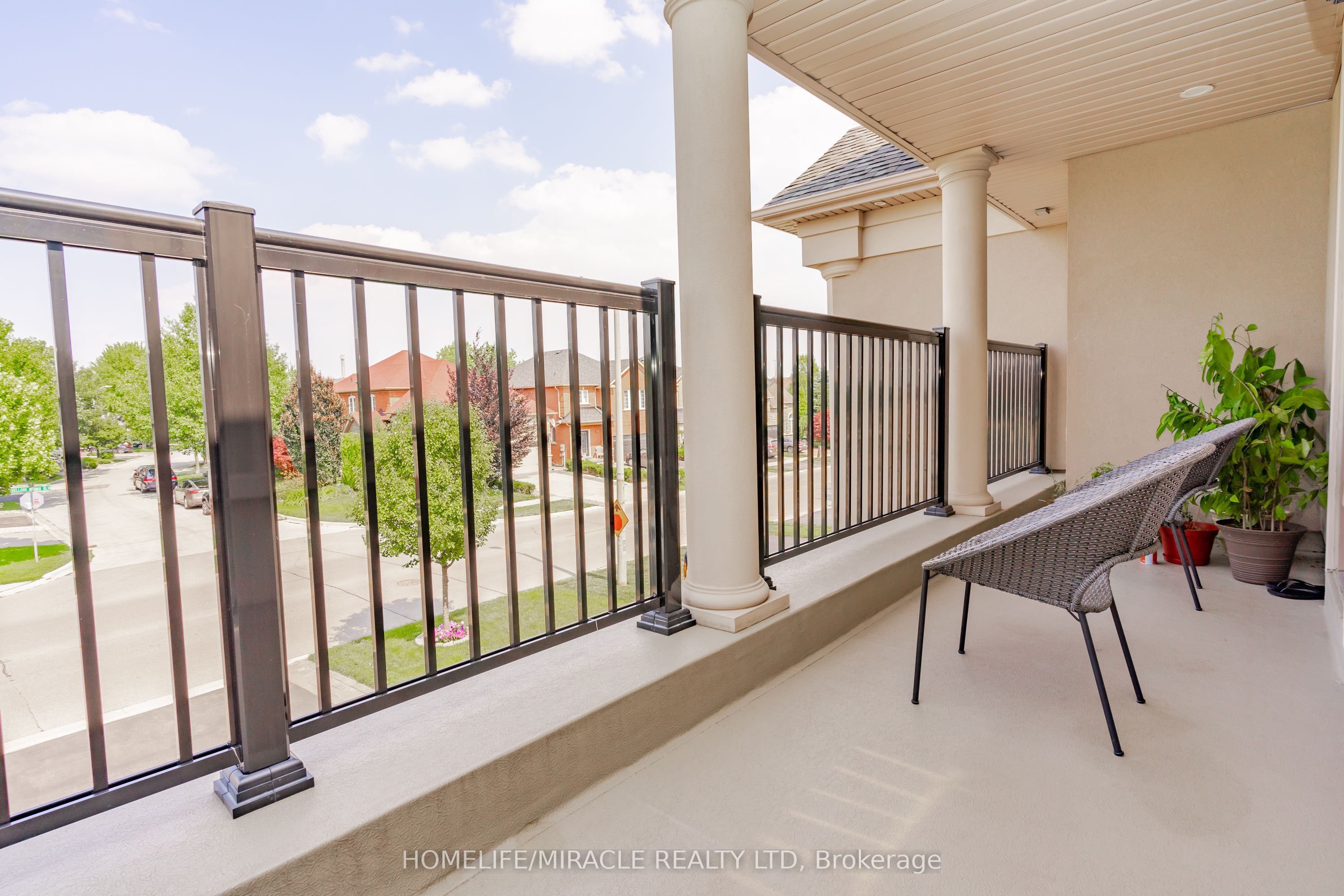 516 Vellore Woods Boulevard Property Photo 29